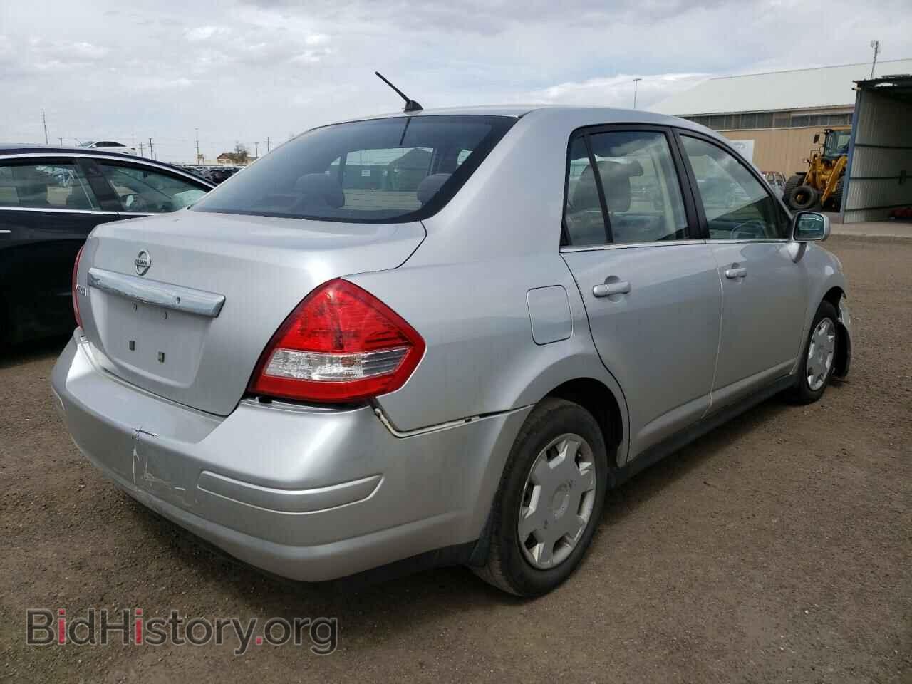 2009 NISSAN VERSA - VIN: 3N1BC11E79L366458 - Фото 4