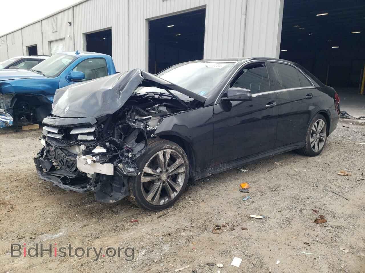 Photo WDDHF5KB8EA802008 - MERCEDES-BENZ E-CLASS 2014