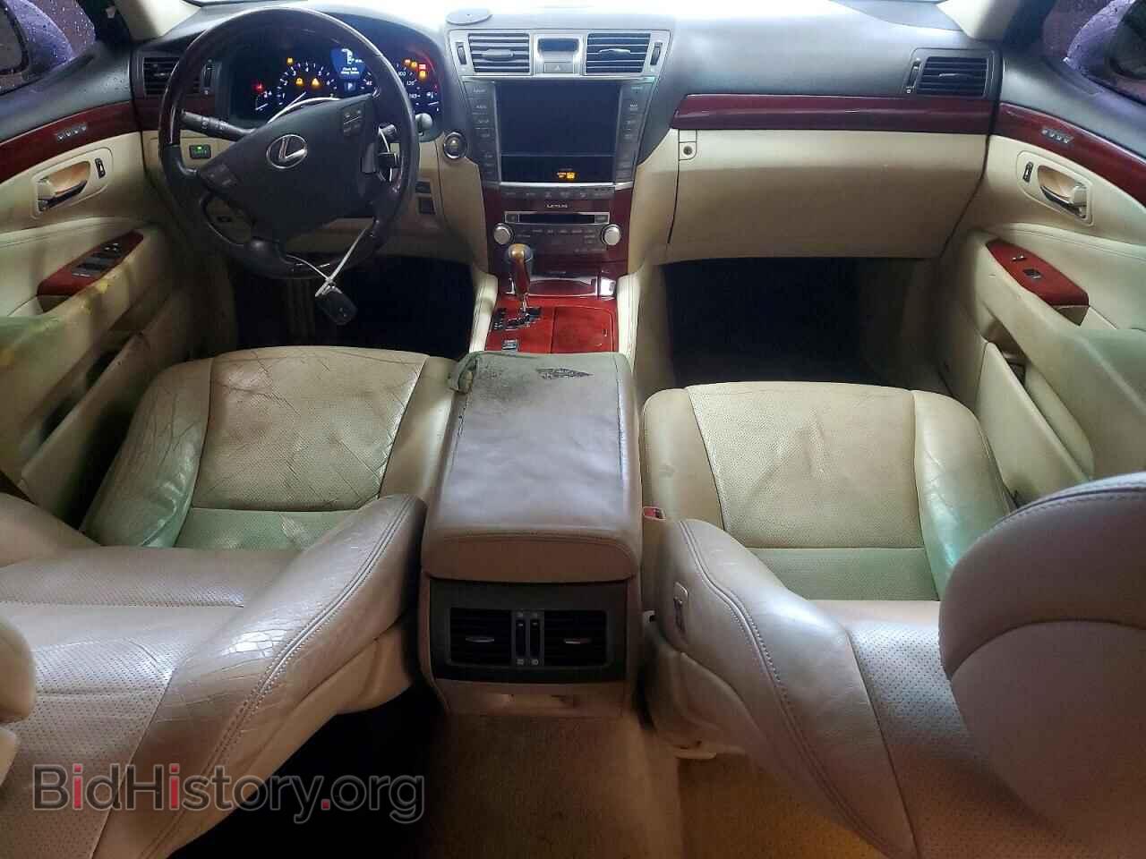 2011 LEXUS LS500 - VIN: JTHCL5EF9B5009833 - Фото 8
