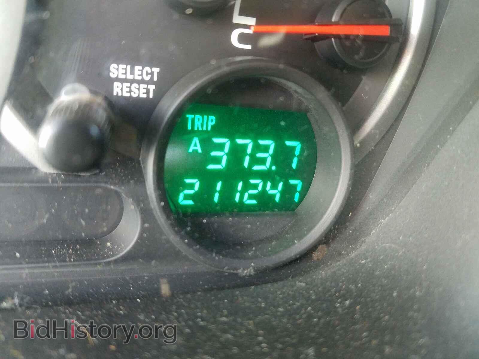 2005 HONDA PILOT - VIN: 5FNYF18505B043947 - Фото 8