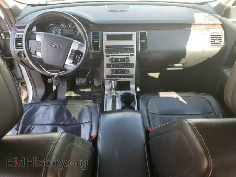 2012 Ford FLEX (VIN 2FMHK6CC6CBD17916) — photo 8 of 13