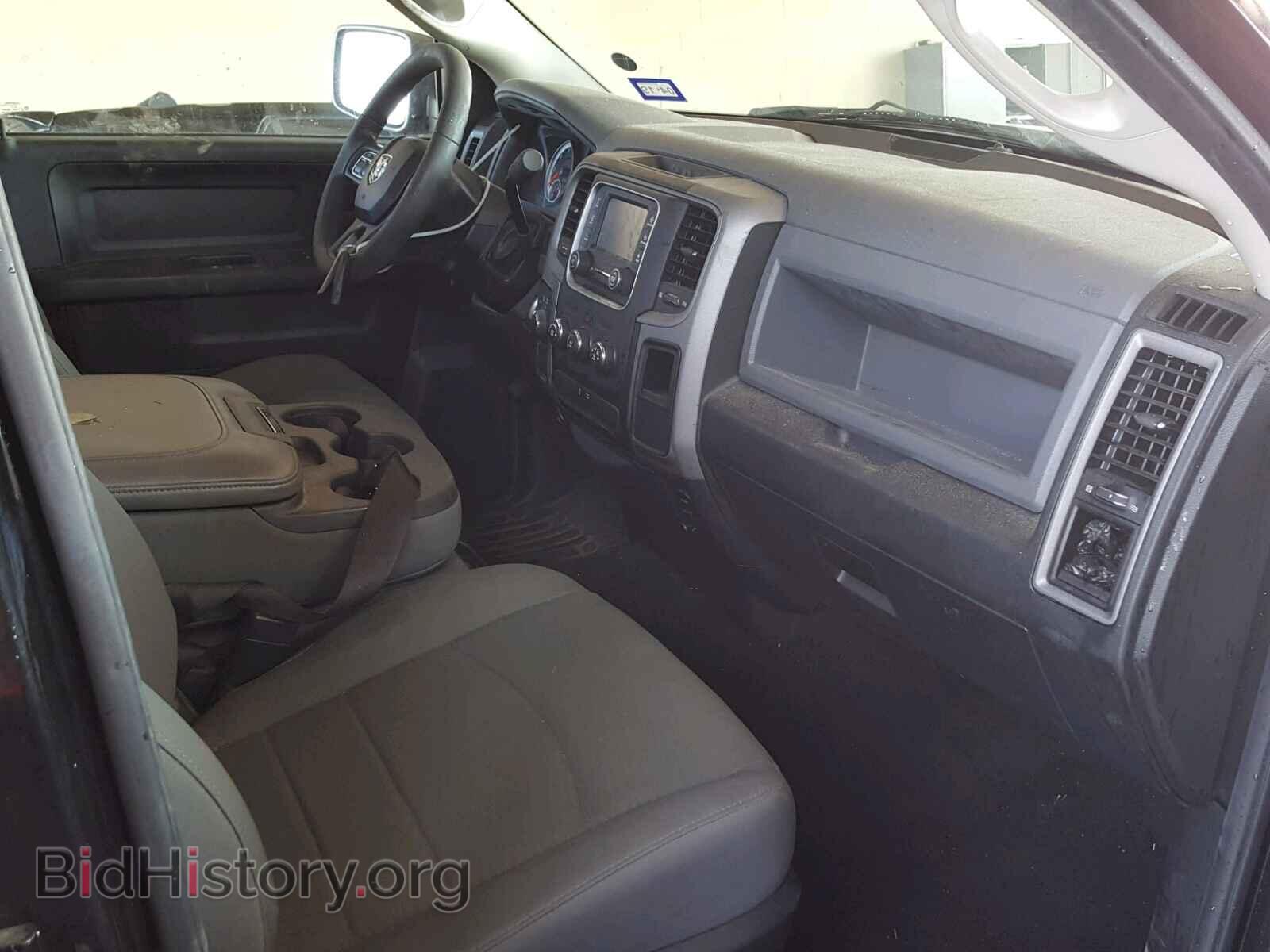 2015 RAM 1500 ST - VIN: 3C6RR7KTXFG624977 - Фото 5