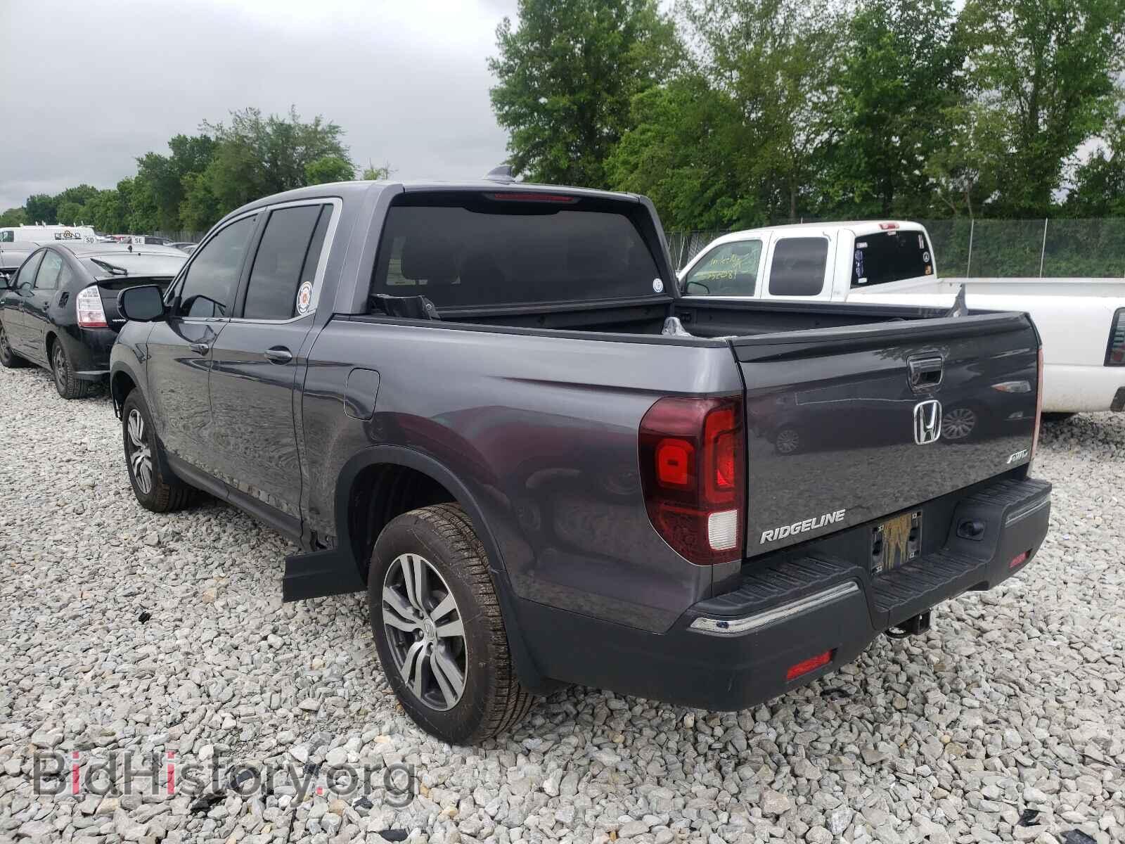 2017 HONDA RIDGELINE - VIN: 5FPYK3F44HB031037 - Фото 3