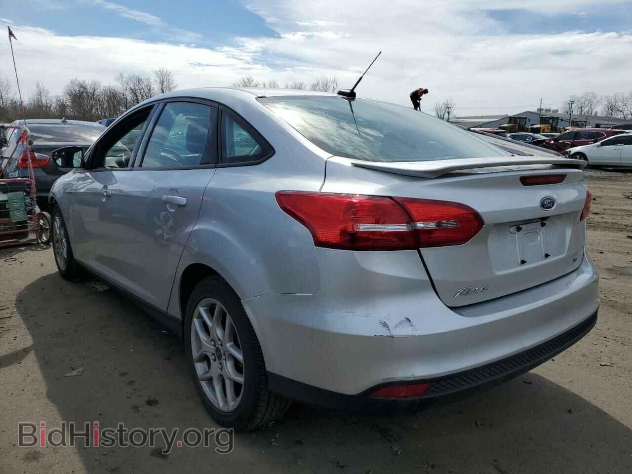 2015 FORD FOCUS - VIN: 1FADP3F21FL303843 - Фото 2
