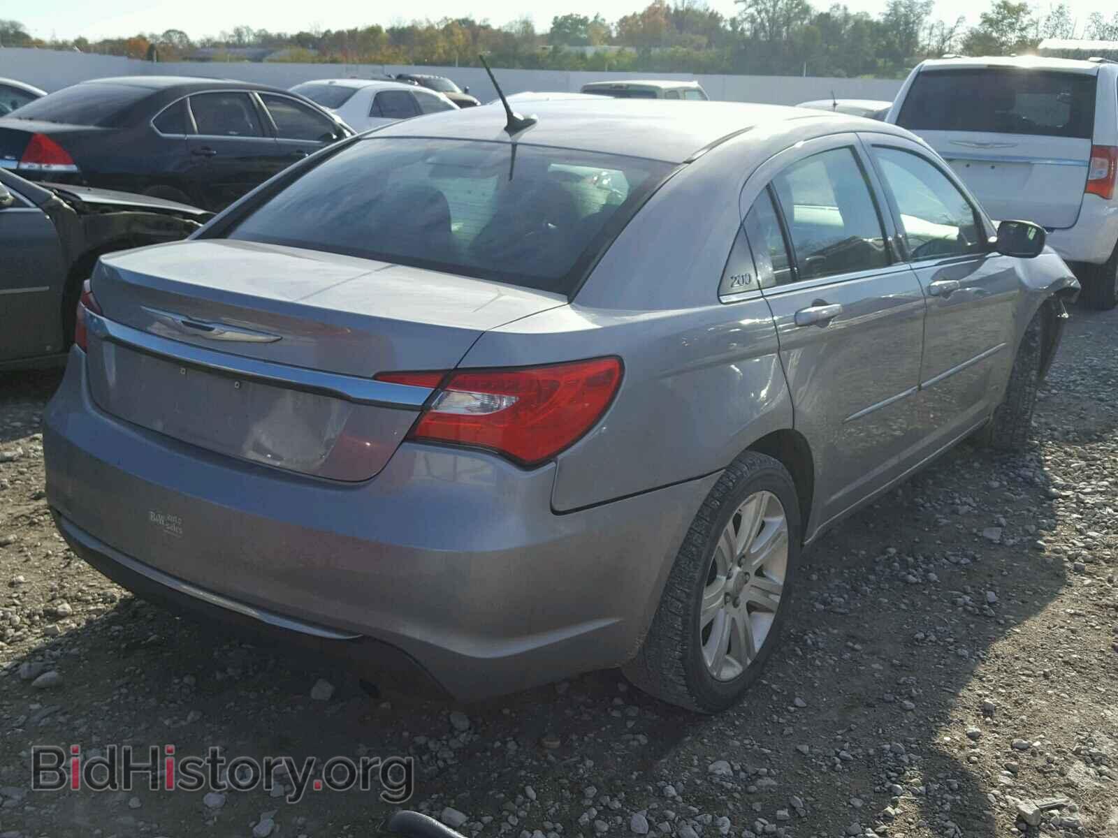 2013 CHRYSLER 200 - VIN: 1C3CCBBB3DN656723 - Фото 4