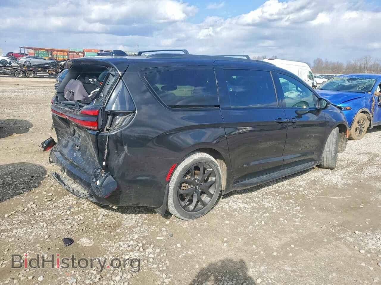 2023 CHRYSLER PACIFICA - VIN: 2C4RC1BG8PR598451 - Фото 3