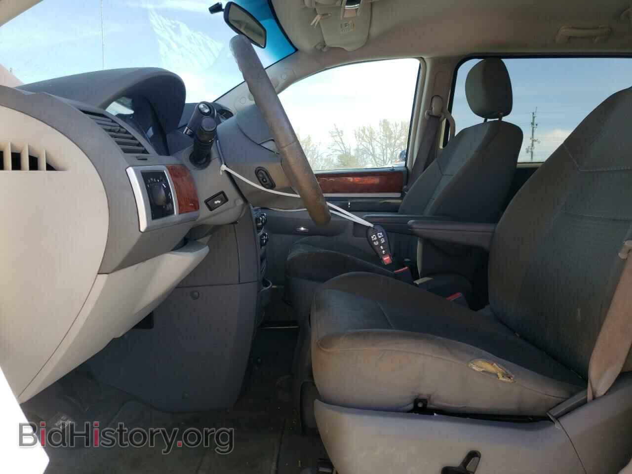 2009 CHRYSLER MINIVAN - VIN: 2A8HR54179R589651 - Фото 7