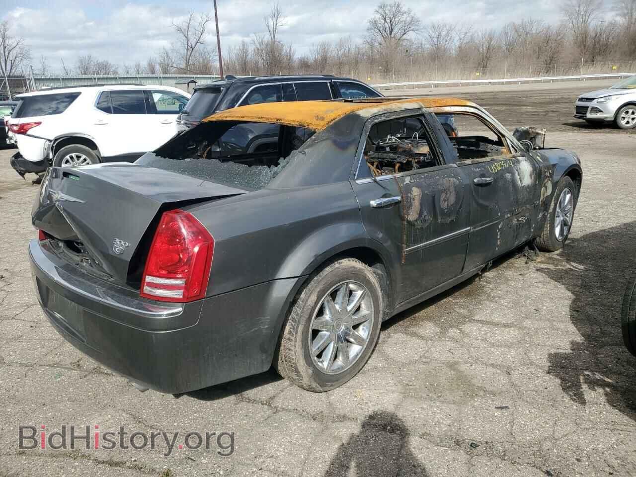 2008 CHRYSLER 300 - VIN: 2C3KA63H98H140554 - Фото 3