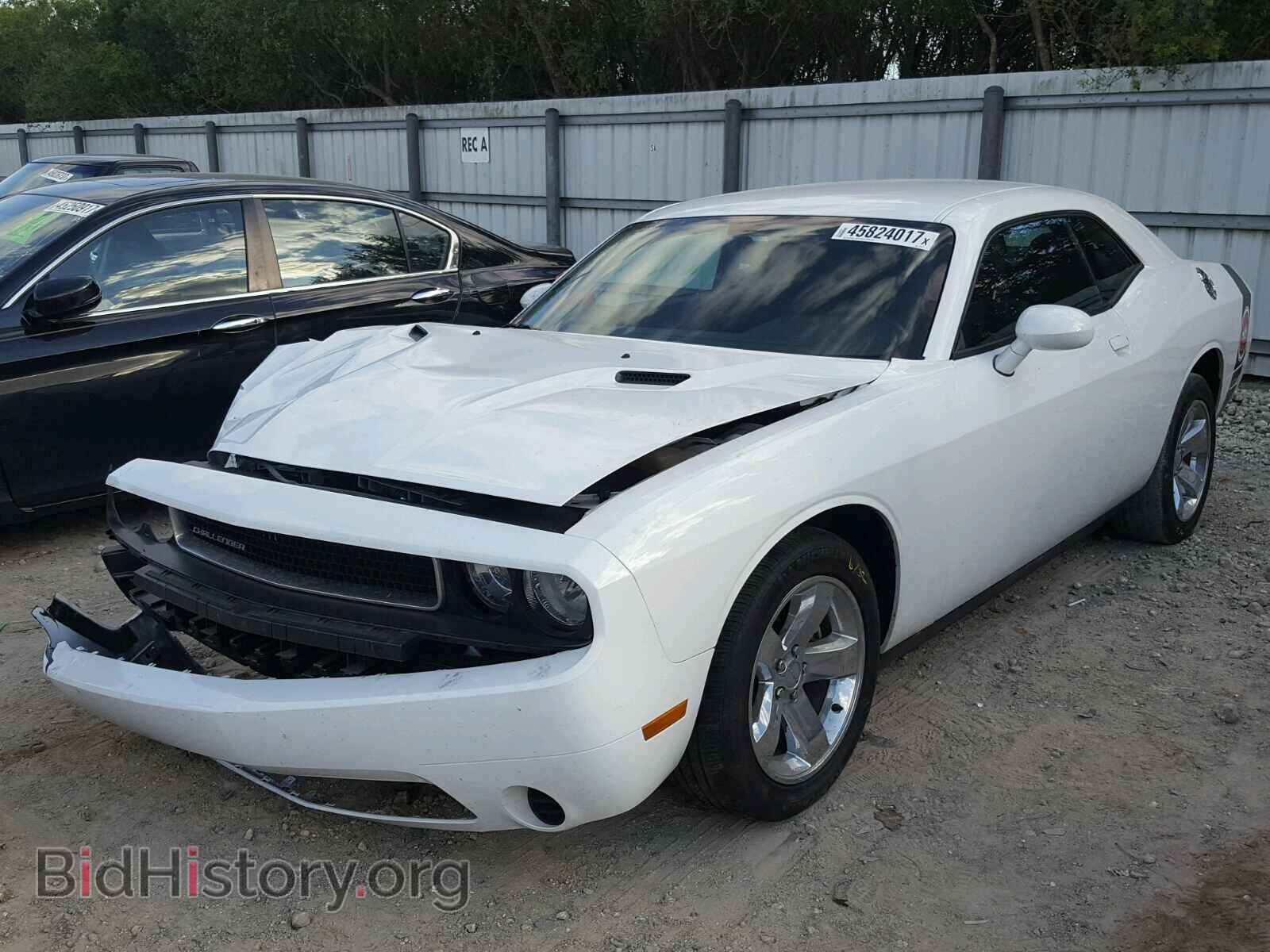 2014 DODGE CHALLENGER - VIN: 2C3CDYAG9EH270217 - Photo 2