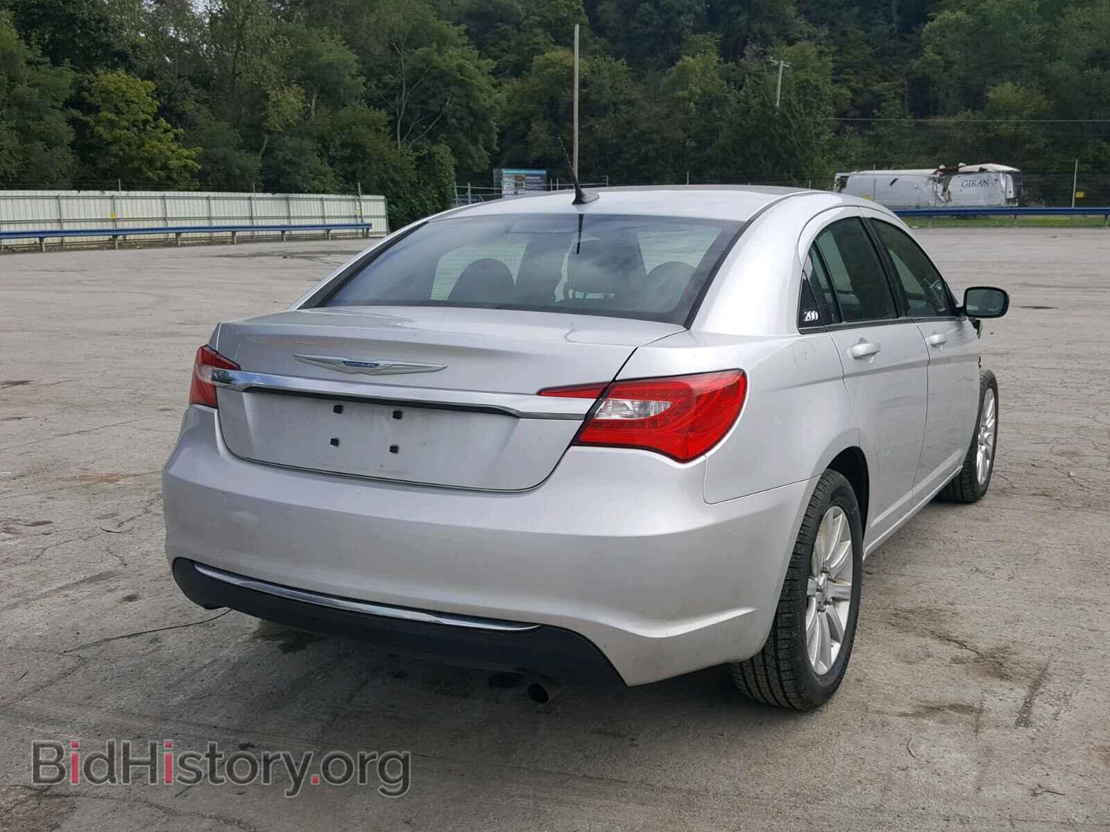 2012 CHRYSLER 200 - VIN: 1C3CCBAB0CN281762 - Фото 4