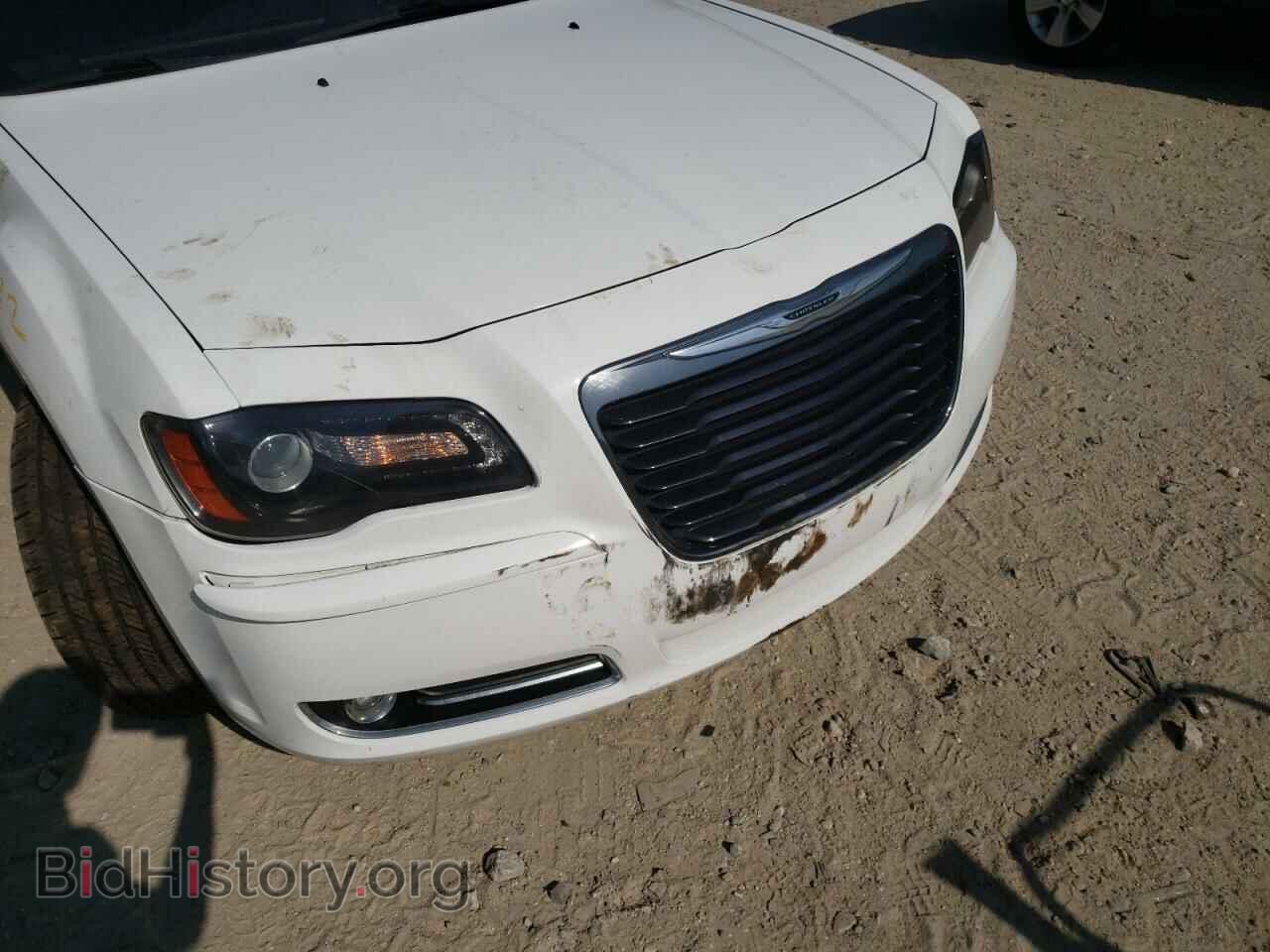 2014 CHRYSLER 300 - VIN: 2C3CCAGG8EH297409 - Фото 9
