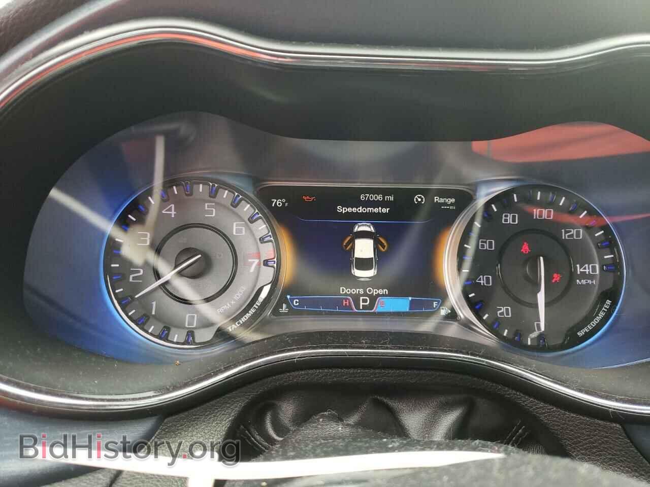 2016 CHRYSLER 200 - VIN: 1C3CCCBG5GN174714 - Фото 9