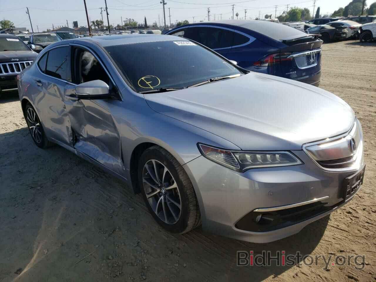 Фотография 19UUB3F79FA009107 - ACURA TLX 2015