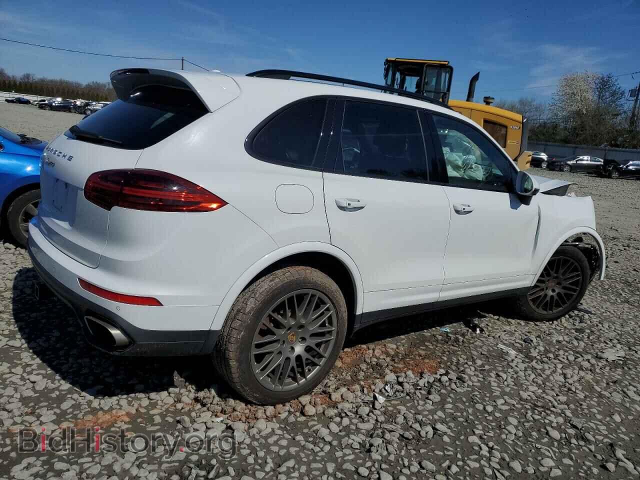 2017 PORSCHE CAYENNE - VIN: WP1AA2A20HKA85062 - Photo 3