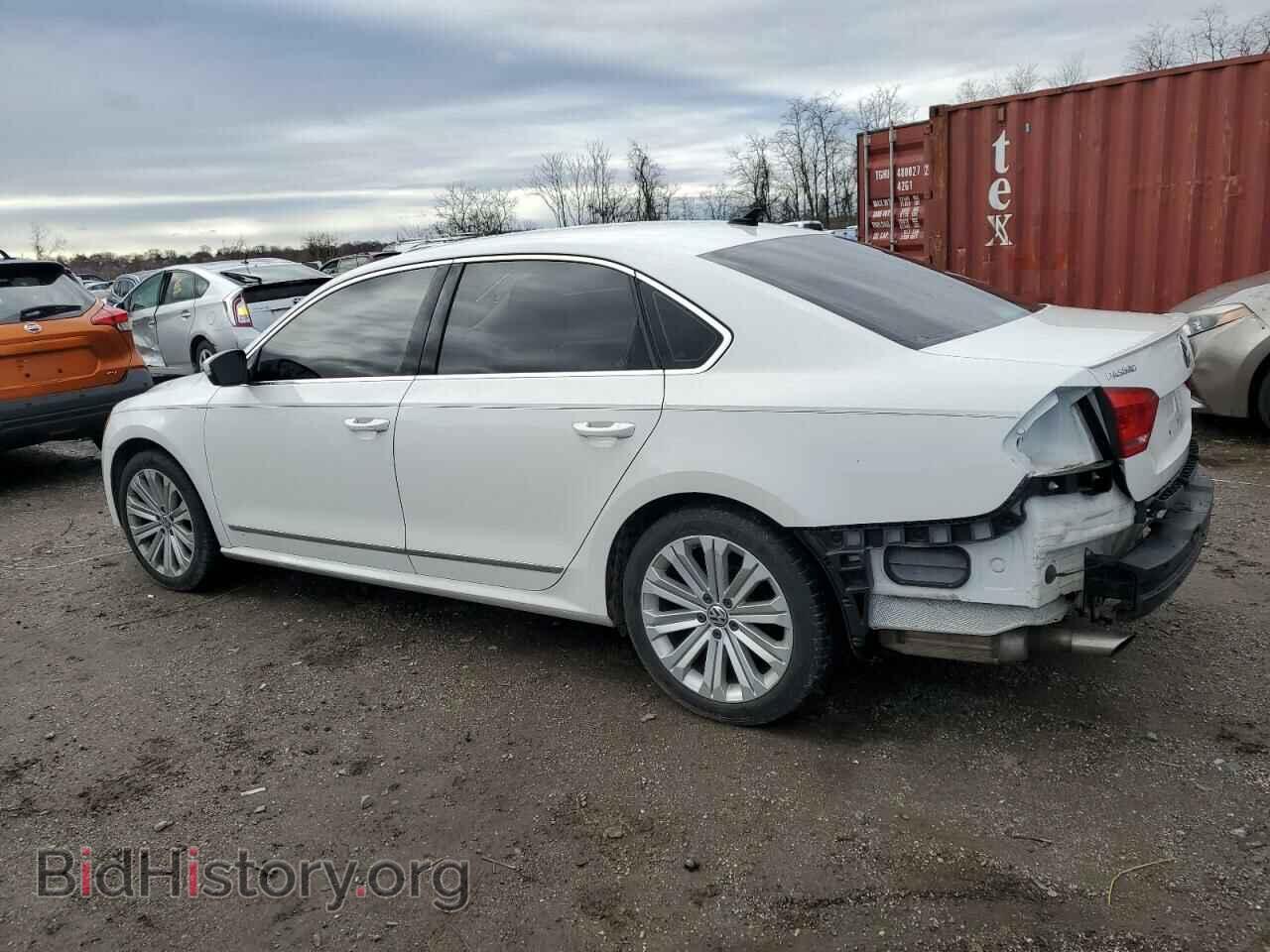 2015 VOLKSWAGEN PASSAT - VIN: 1VWBT7A38FC005162 - Фото 2