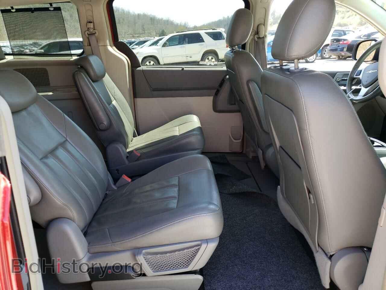 2008 CHRYSLER MINIVAN - VIN: 2A8HR54P38R709822 - Фото 11