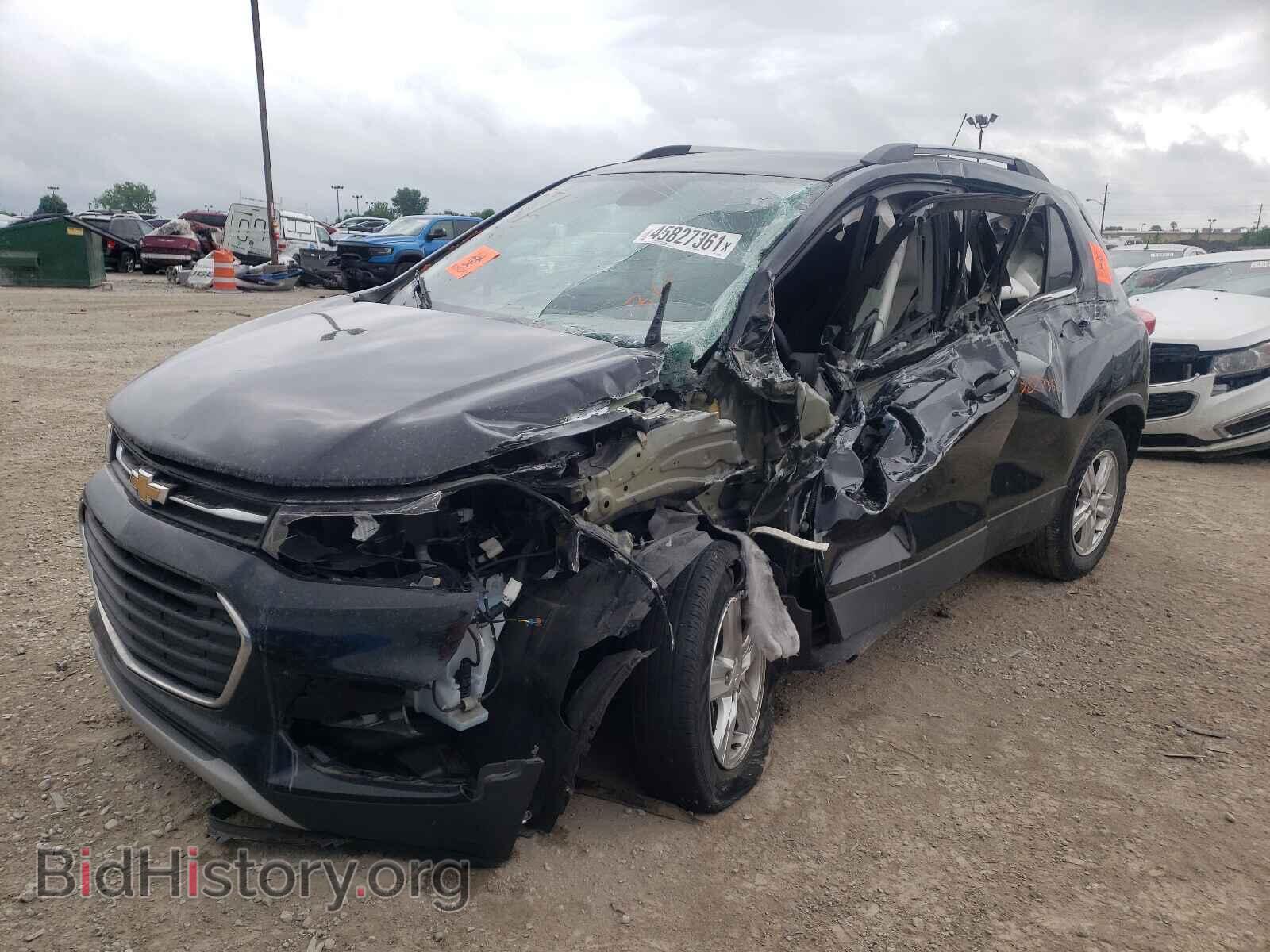 2017 CHEVROLET TRAX - VIN: 3GNCJLSB0HL135303 - Фото 2