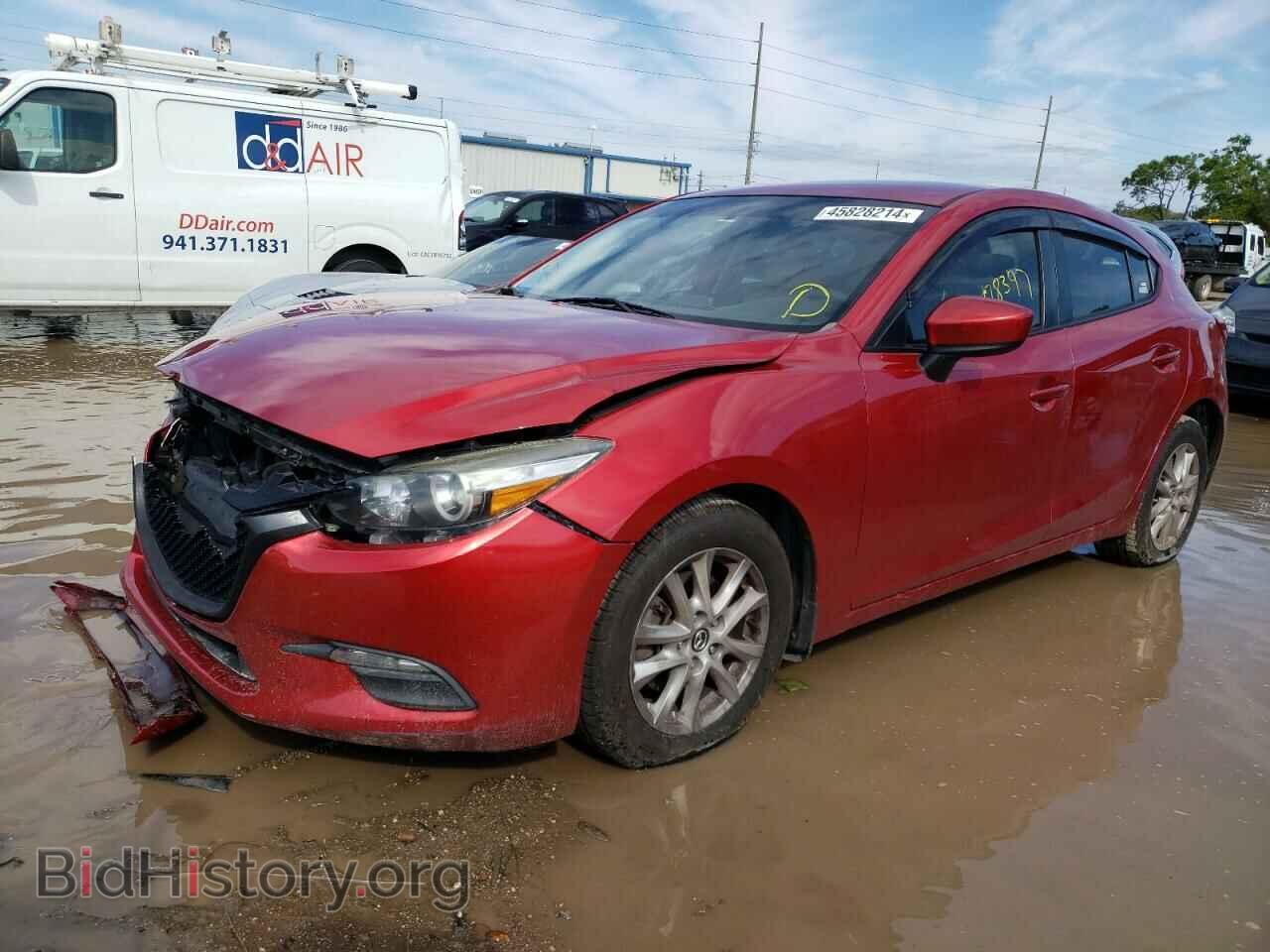 Фотография 3MZBN1K73HM100108 - MAZDA 3 2017