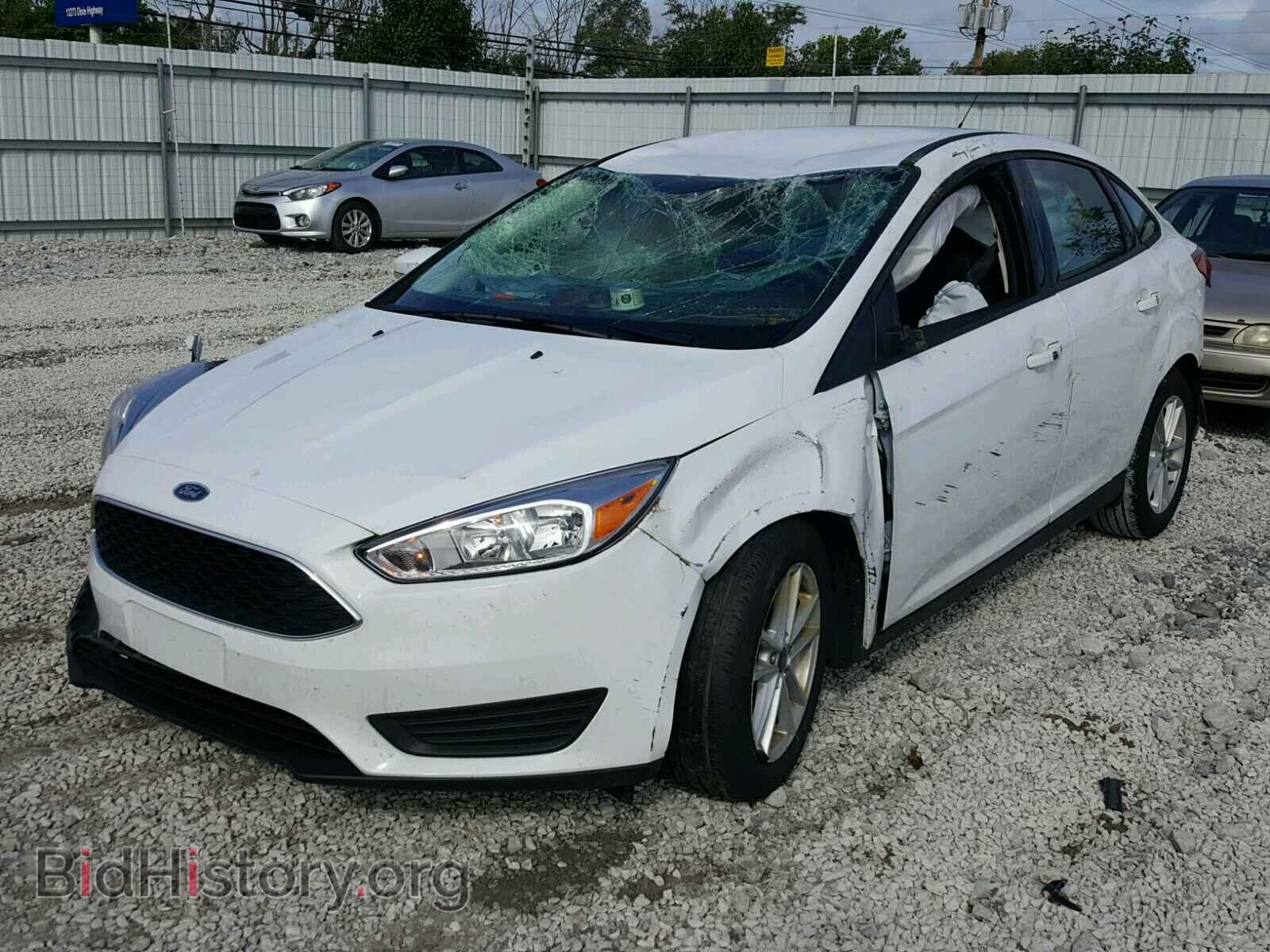 2017 FORD FOCUS - VIN: 1FADP3FEXHL264151 - Photo 2