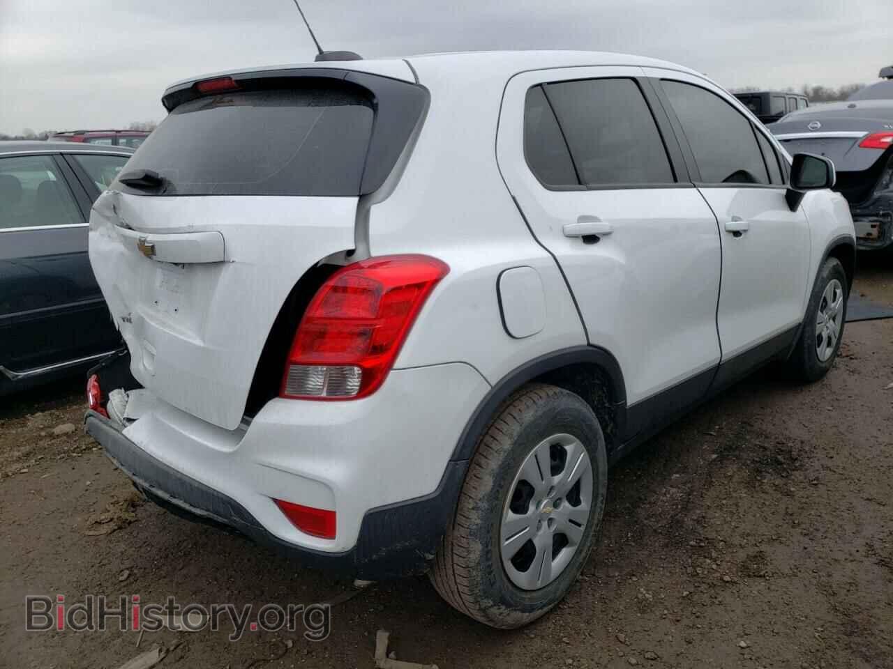 2017 CHEVROLET TRAX - VIN: 3GNCJKSB7HL282020 - Фото 3