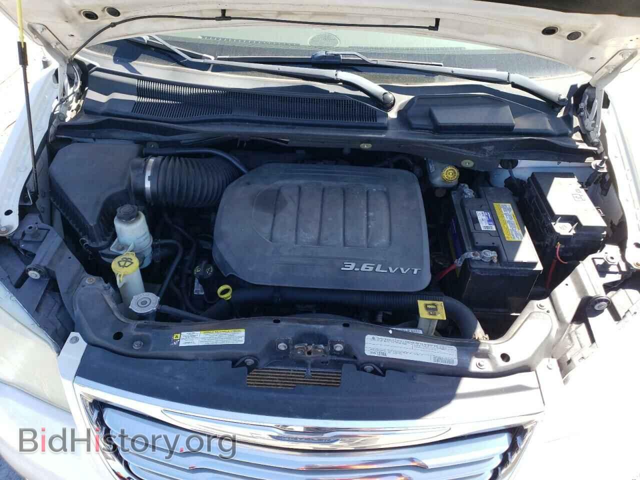 2011 CHRYSLER MINIVAN - VIN: 2A4RR8DG4BR724571 - Photo 12