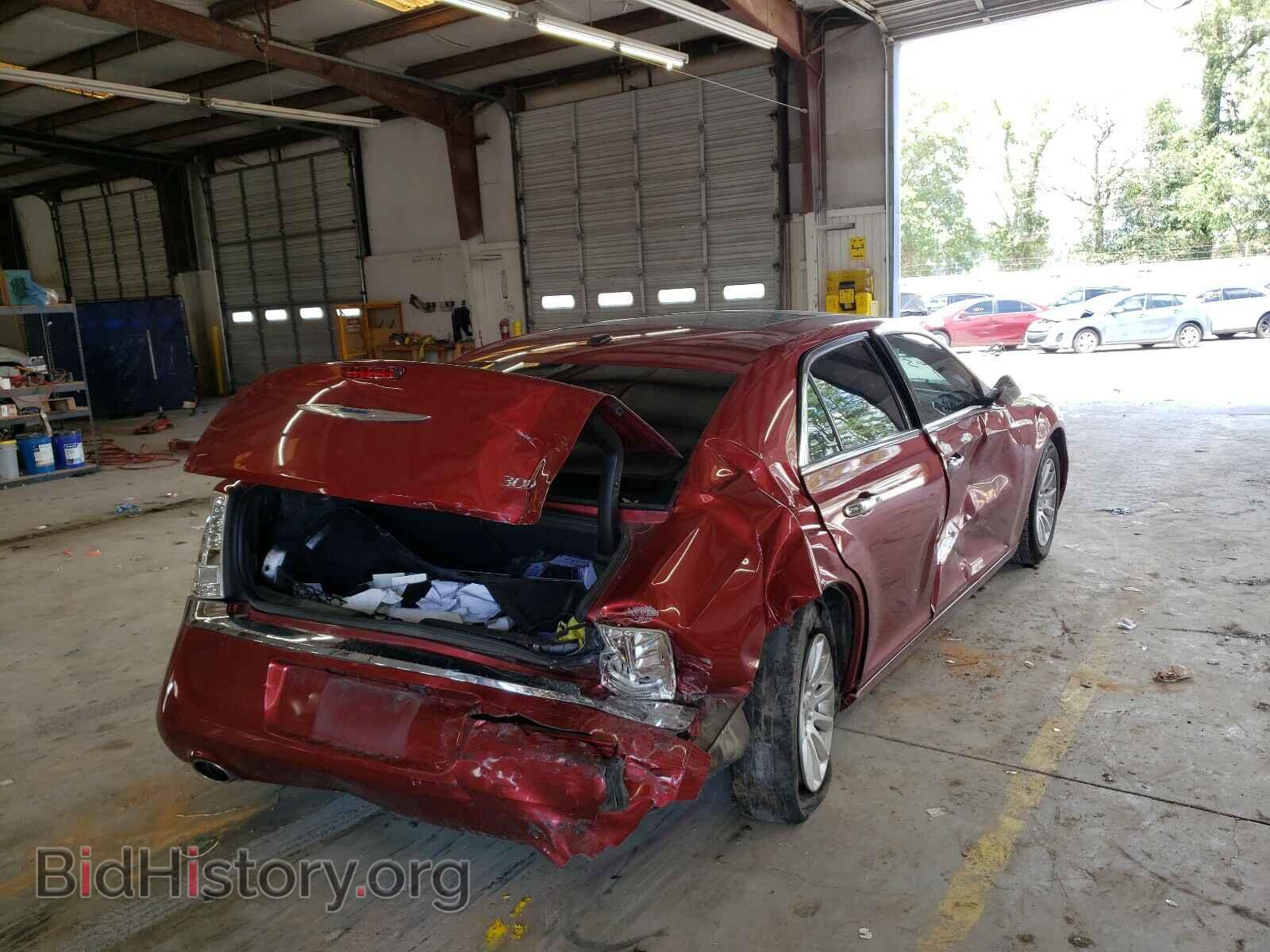 2013 CHRYSLER 300 - VIN: 2C3CCAAG8DH574499 - Фото 4