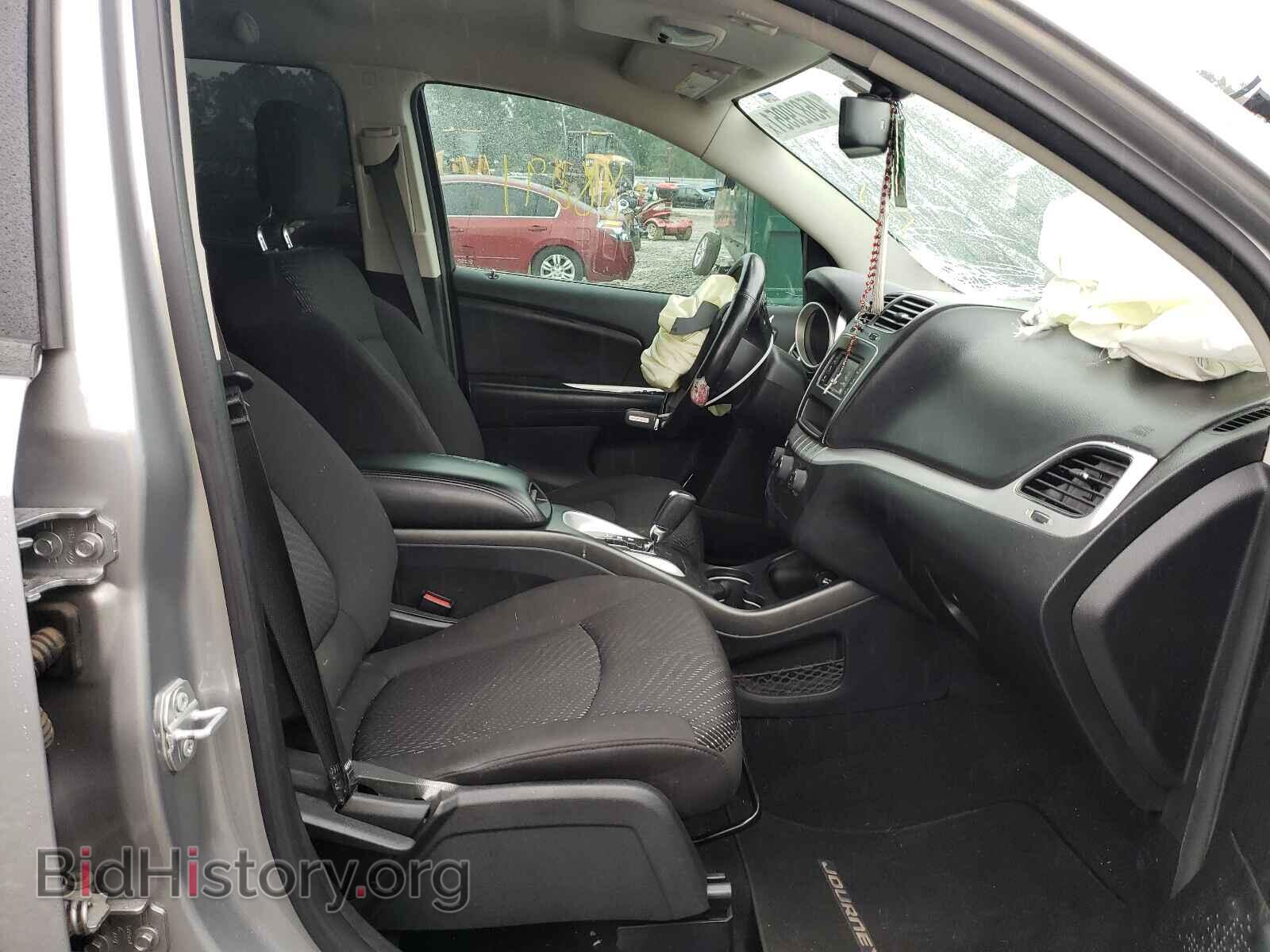 2017 DODGE JOURNEY - VIN: 3C4PDCBB4HT573405 - Фото 5