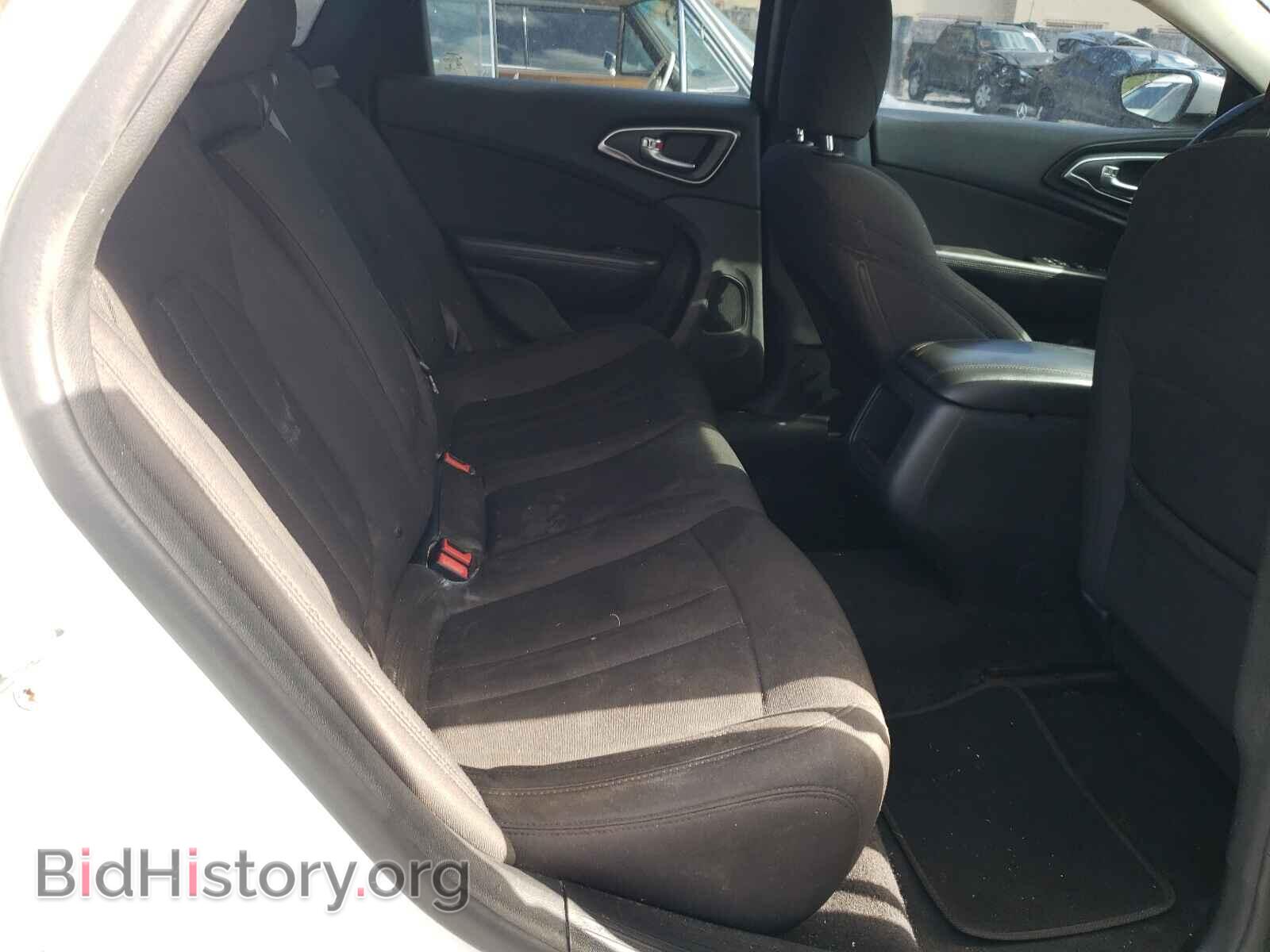 2015 CHRYSLER 200 - VIN: 1C3CCCAB0FN628940 - Фото 6
