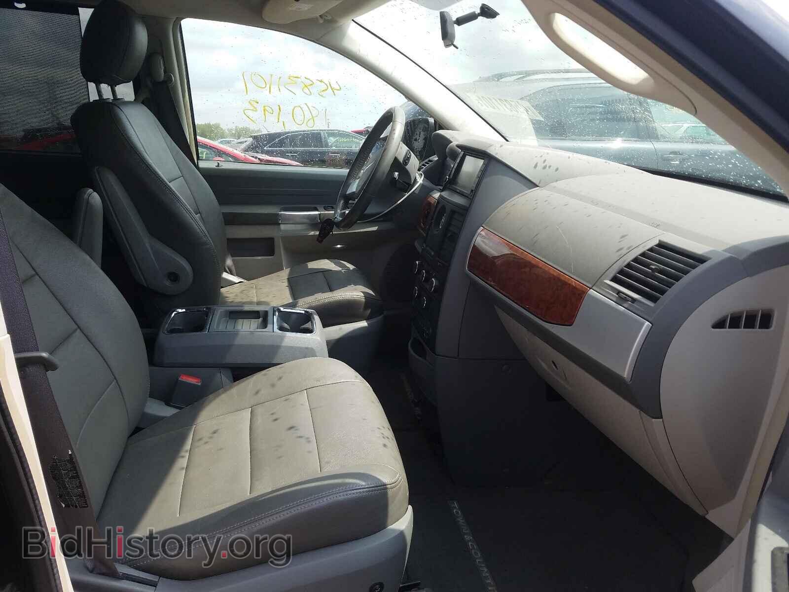 2008 CHRYSLER MINIVAN - VIN: 2A8HR54P58R679366 - Фото 5