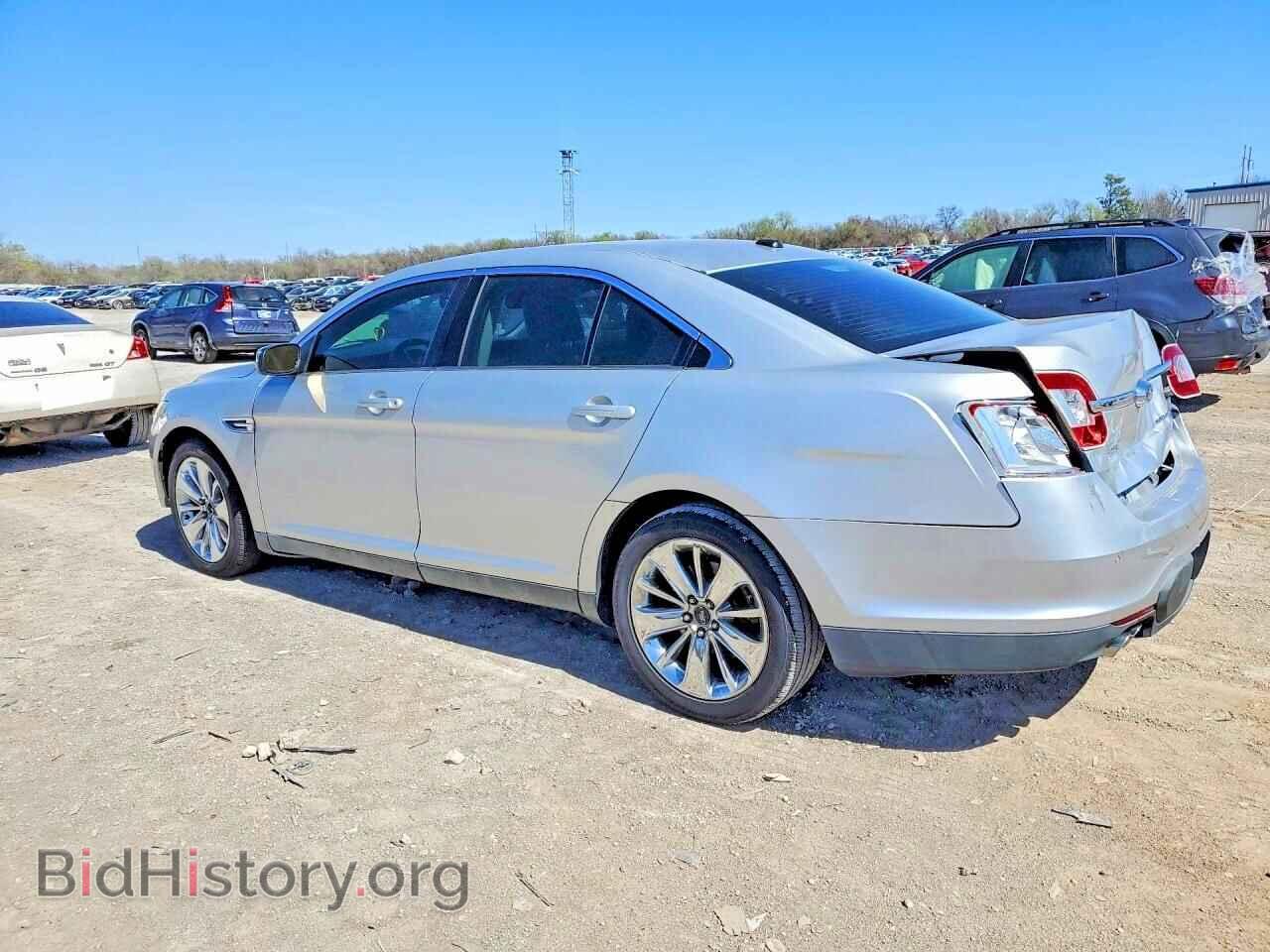 2011 FORD TAURUS - VIN: 1FAHP2FW2BG119982 - Фото 2