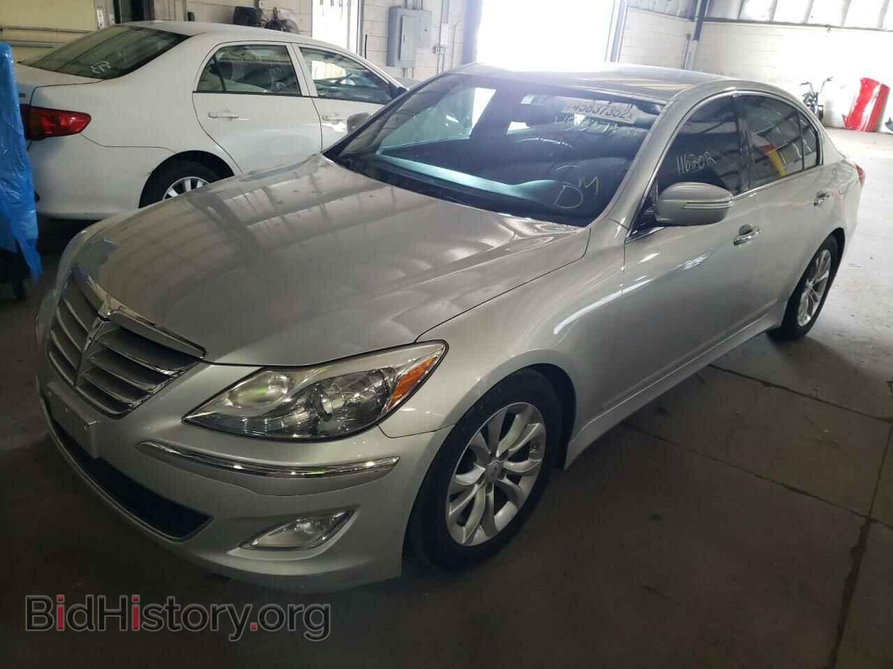 2012 HYUNDAI GENESIS - VIN: KMHGC4DD3CU190895 - Фото 2