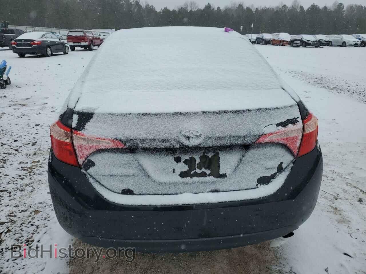 2017 TOYOTA COROLLA - VIN: 2T1BURHE8HC761068 - Фото 6