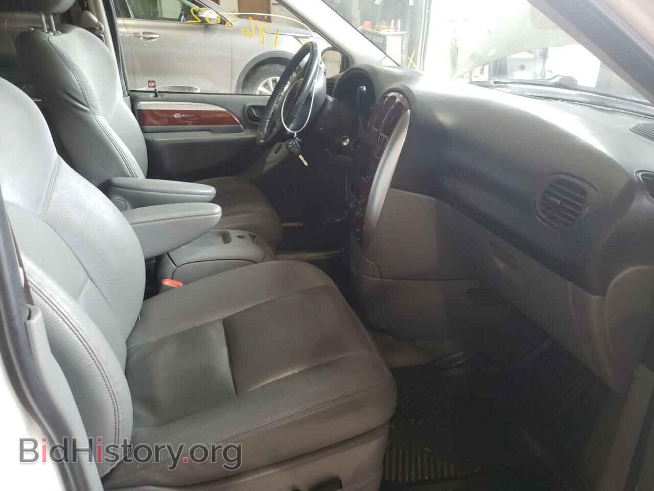 2007 CHRYSLER MINIVAN - VIN: 2A8GP64L17R138043 - Фото 5