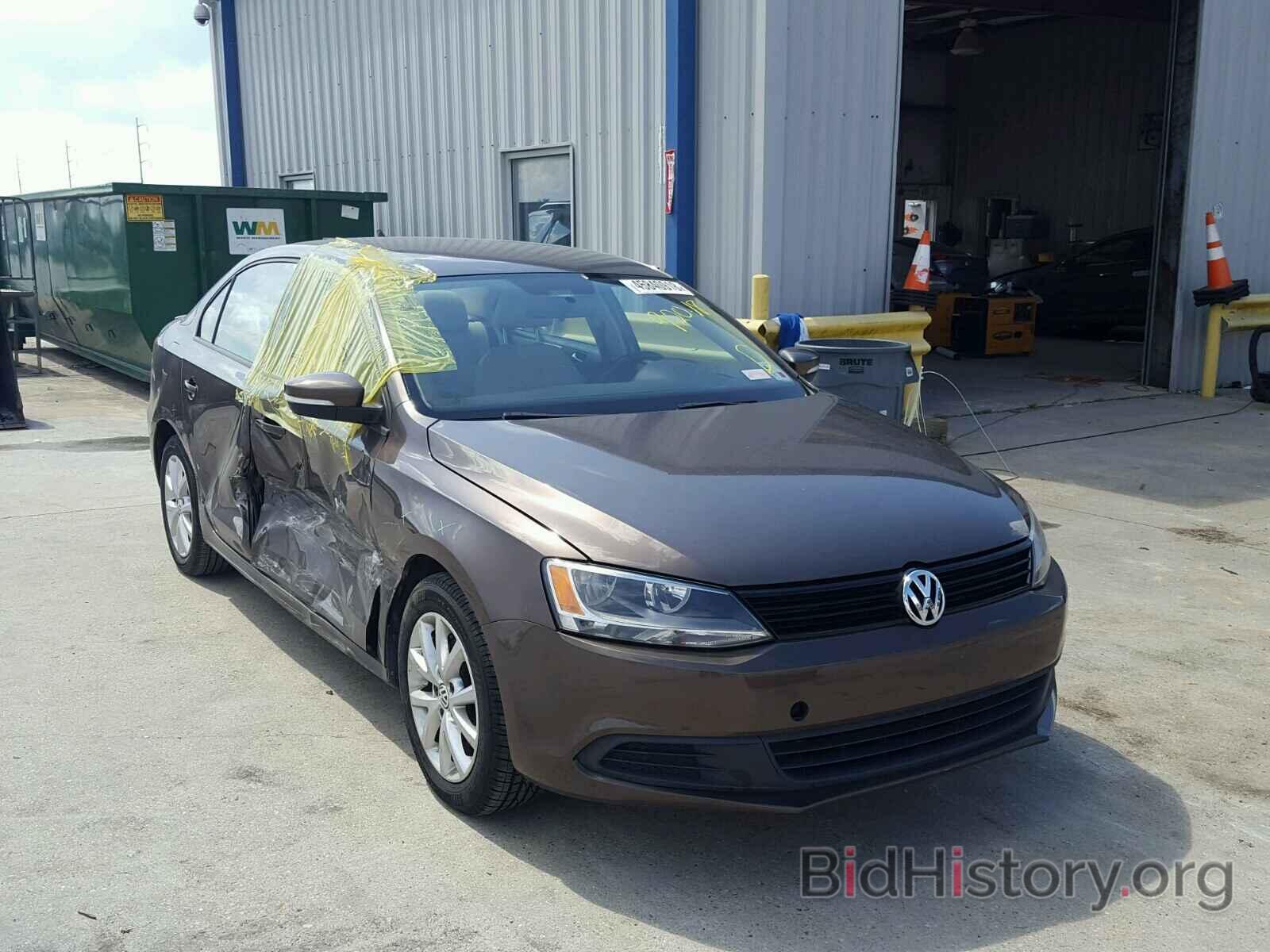 Фотография 3VWDX7AJXBM318962 - VOLKSWAGEN JETTA 2011