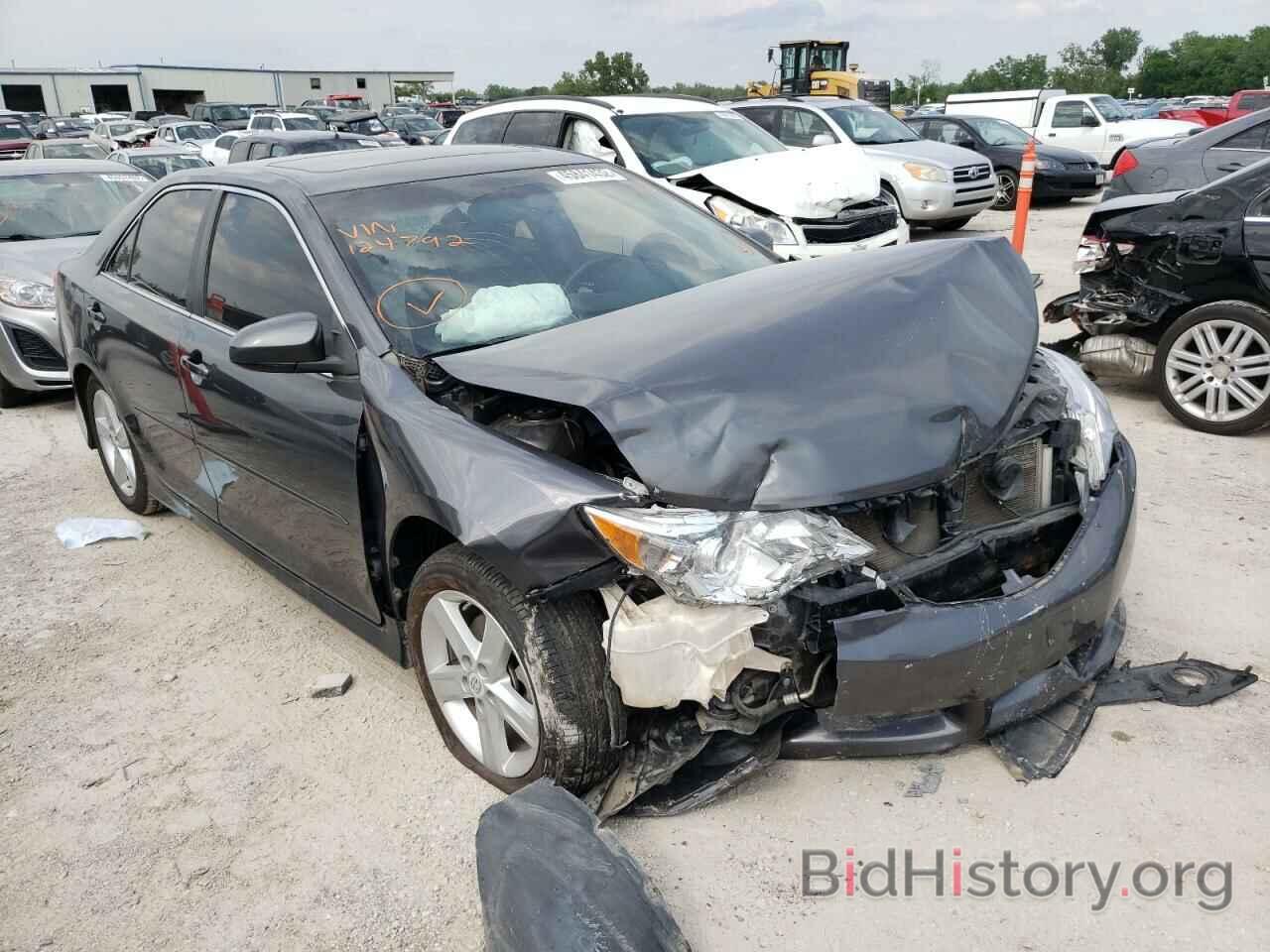 Photo 4T1BF1FKXCU124792 - TOYOTA CAMRY 2012