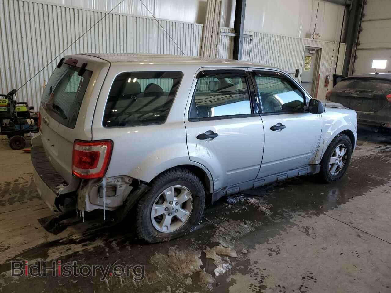 2012 FORD ESCAPE - VIN: 1FMCU9C70CKB93754 - Фото 3