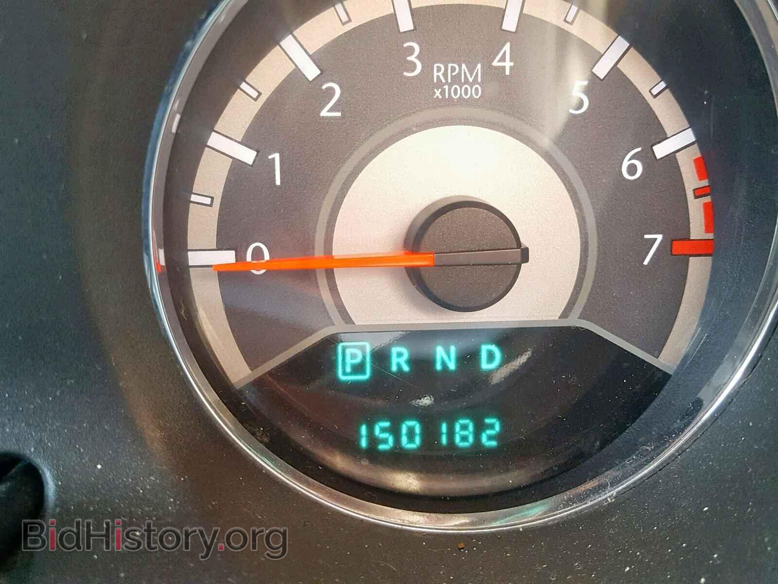2011 CHRYSLER 200 - VIN: 1C3BC2FGXBN505151 - Photo 8