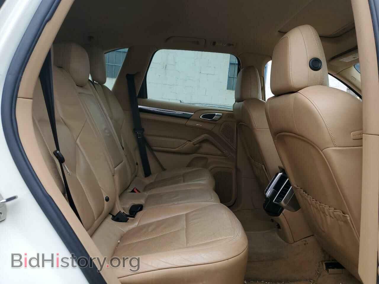 2011 PORSCHE CAYENNE - VIN: WP1AA2A20BLA02487 - Photo 11