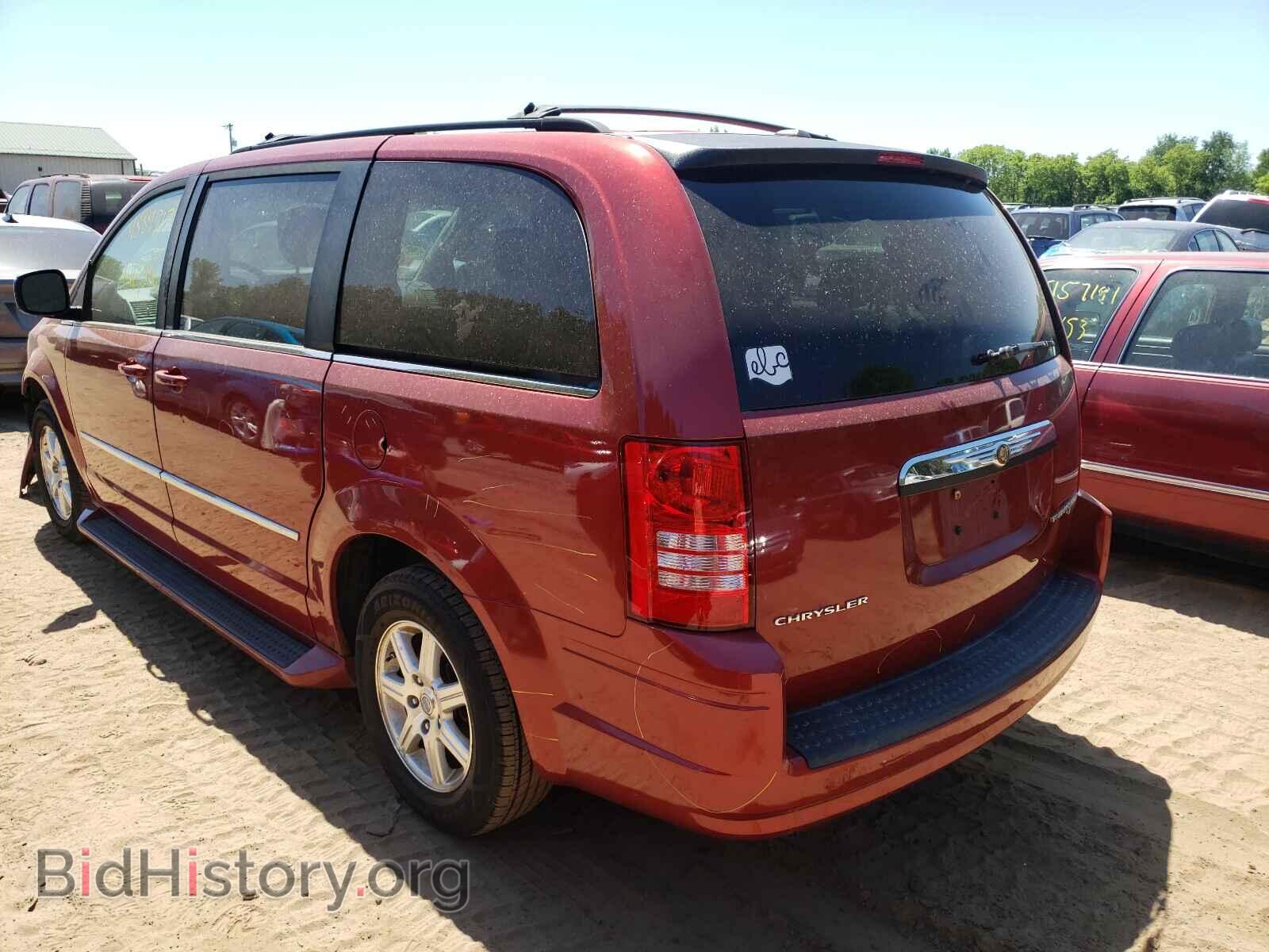 2009 CHRYSLER MINIVAN - VIN: 2A8HR54109R659829 - Фото 3