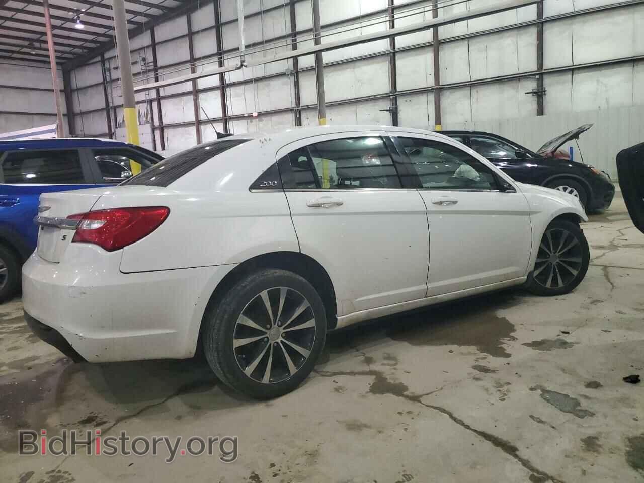 2014 CHRYSLER 200 - VIN: 1C3CCBBG3EN132162 - Фото 3