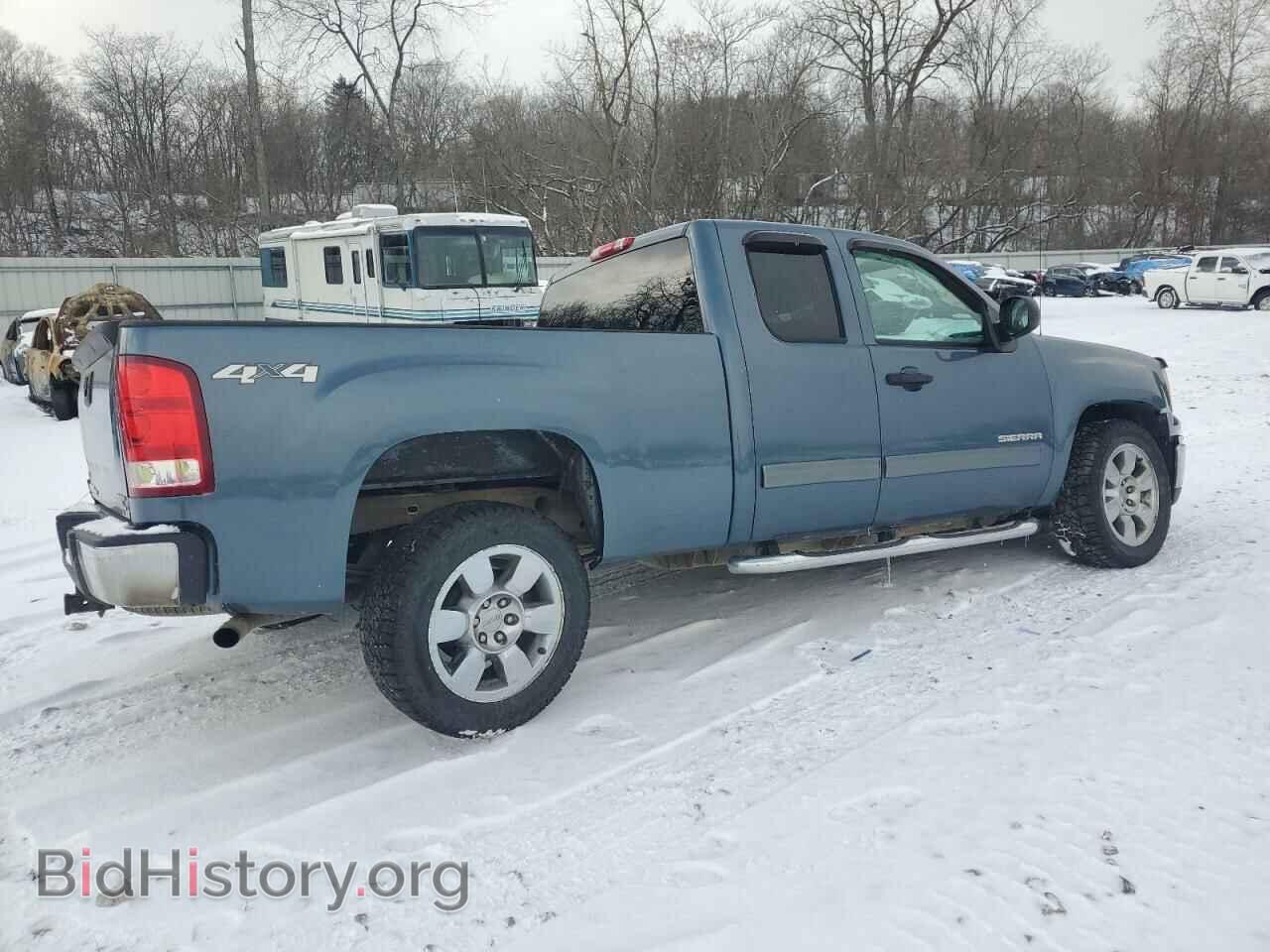 2011 GMC SIERRA - VIN: 1GTR2VE34BZ121582 - Фото 3