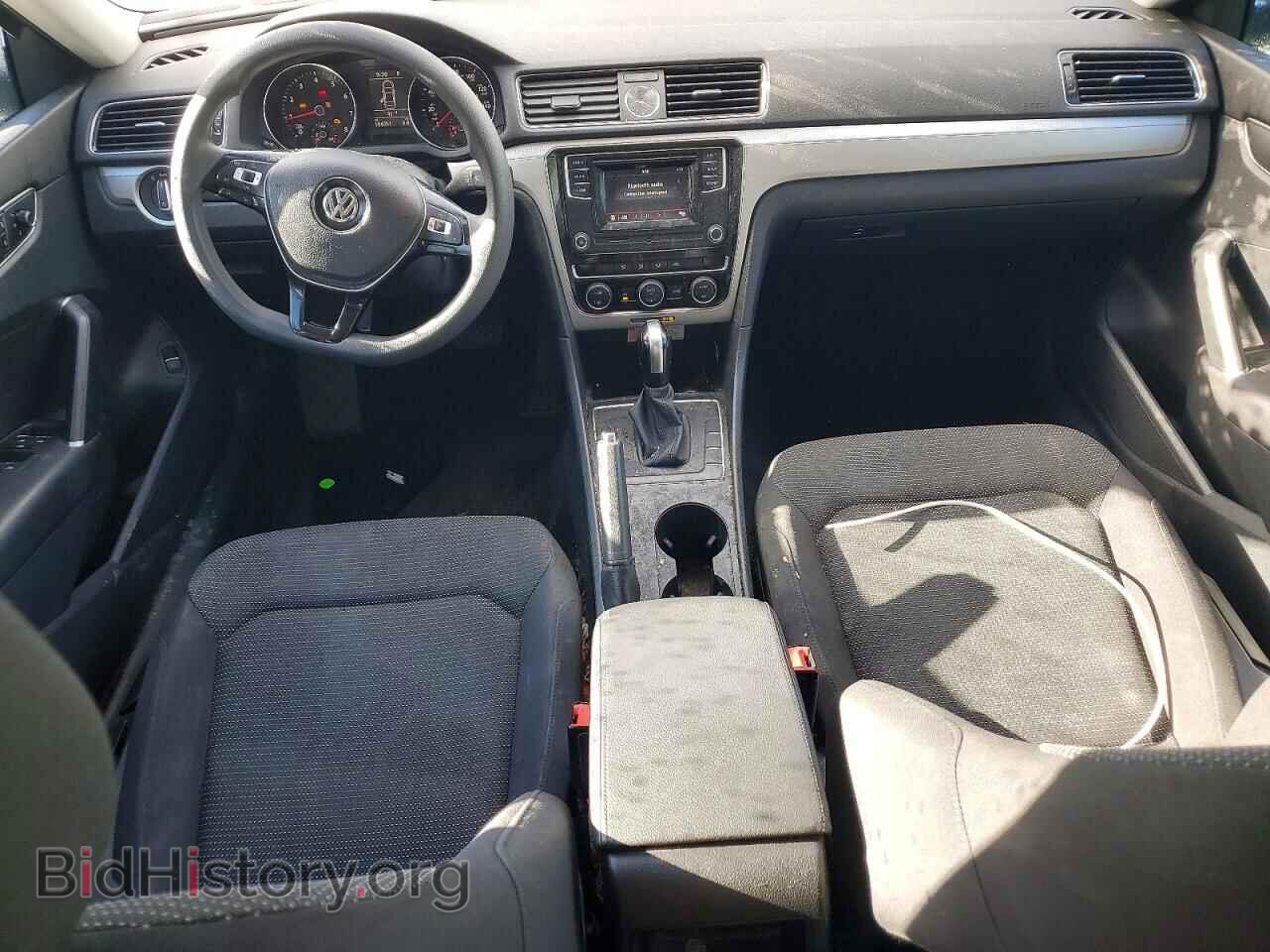 2017 VOLKSWAGEN PASSAT - VIN: 1VWAT7A3XHC077995 - Фото 8