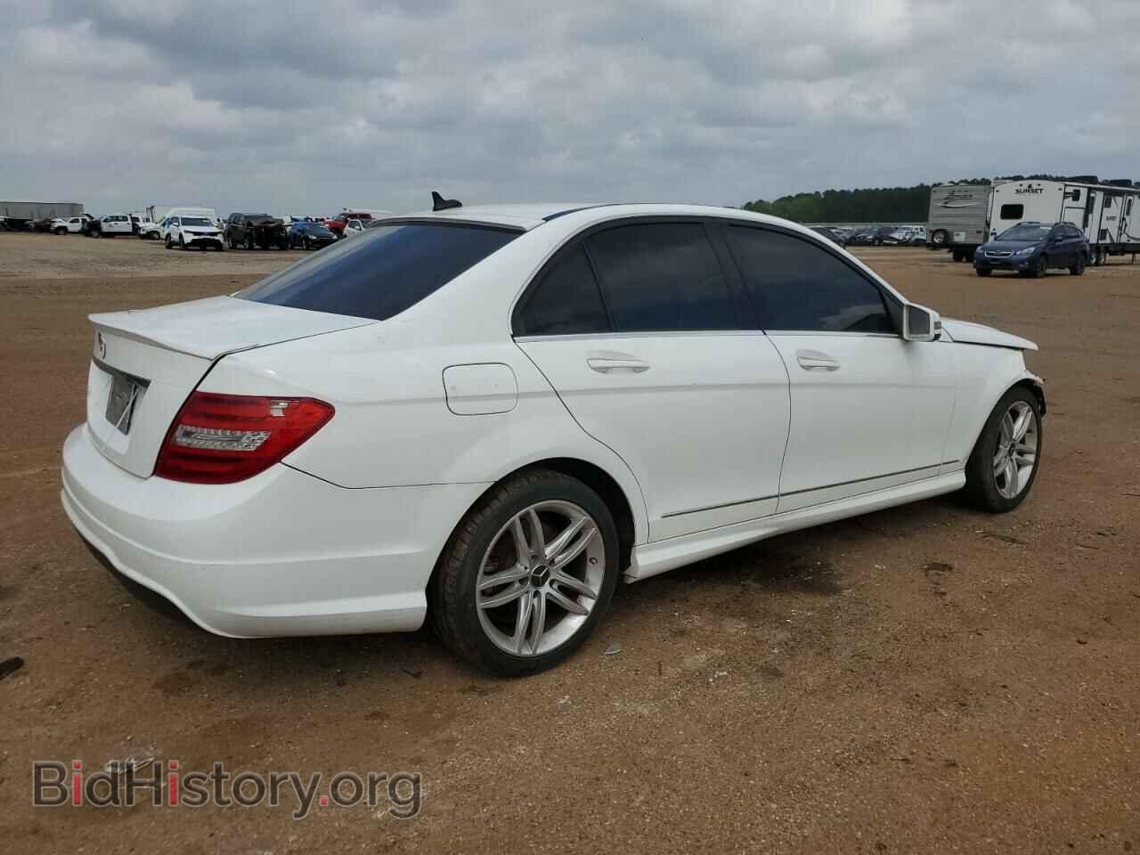 2014 MERCEDES-BENZ C-CLASS - VIN: WDDGF4HB5EA961081 - Фото 3