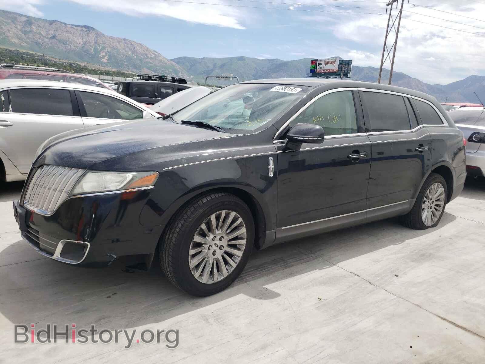 2010 LINCOLN MKT - VIN: 2LMHJ5FR3ABJ04758 - Фото 2