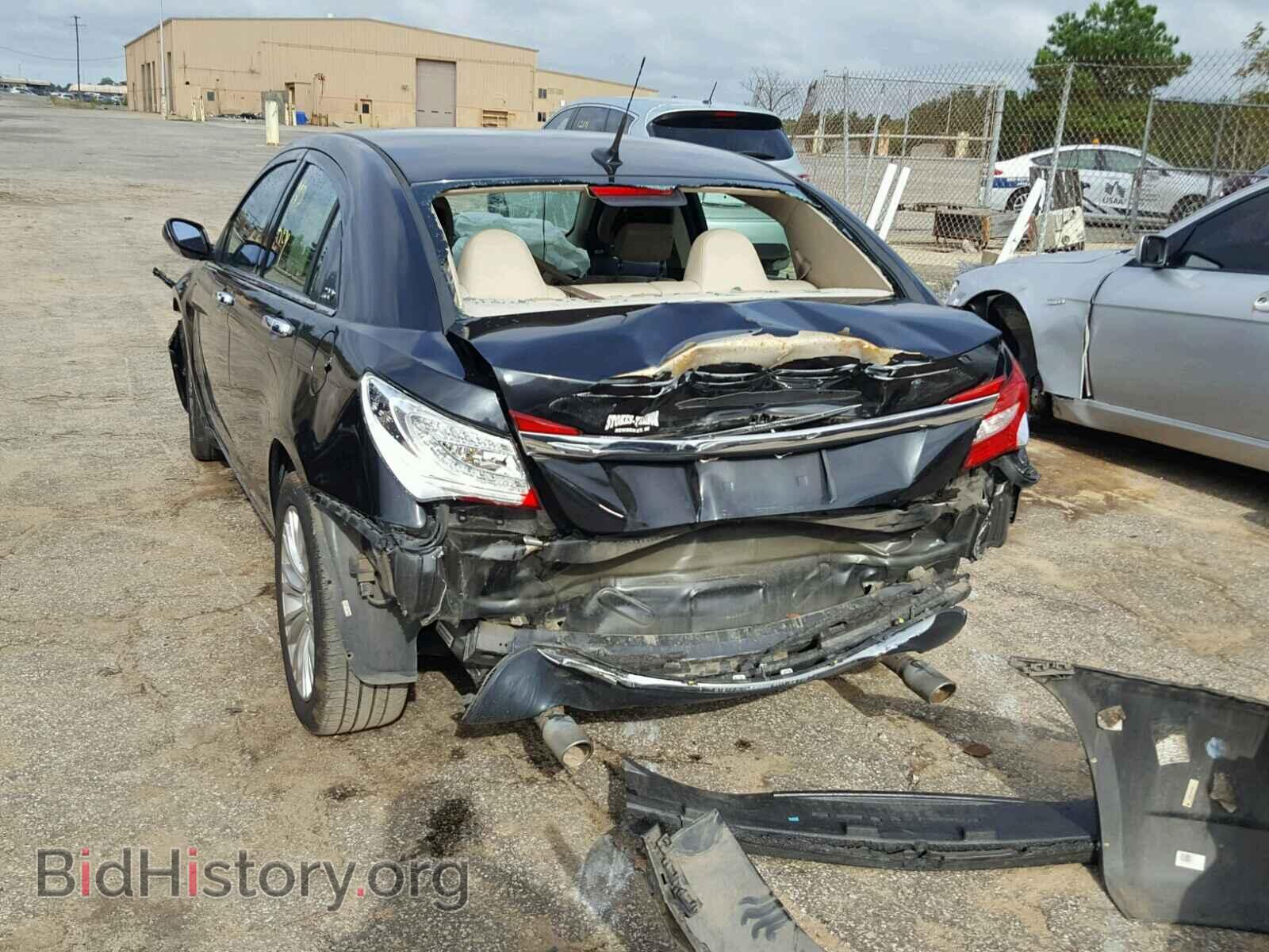 2011 CHRYSLER 200 - VIN: 1C3BC2FG0BN505563 - Фото 3