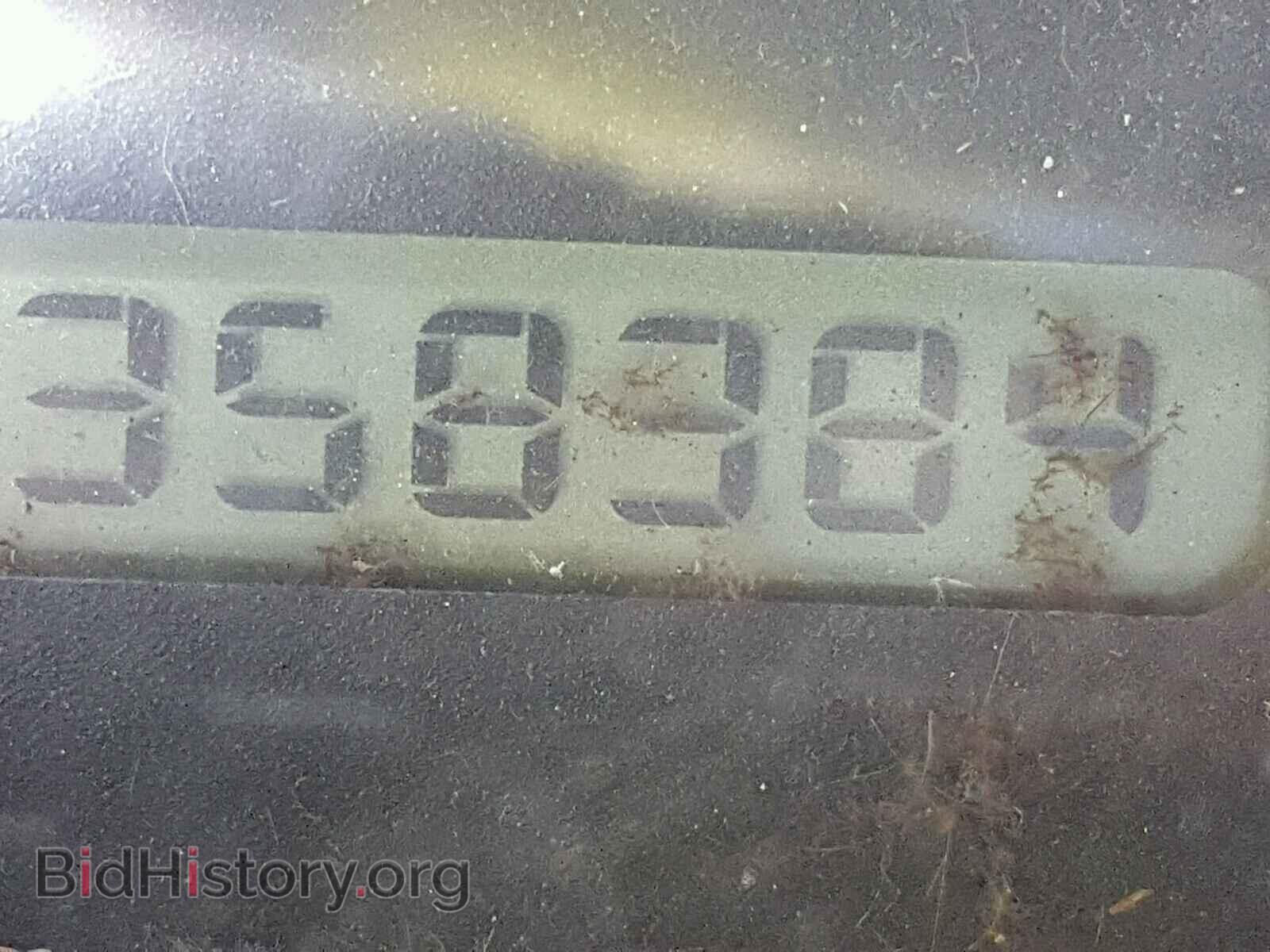 1998 DODGE RAM 3500 - VIN: 1B7MF33D1WJ133806 - Фото 8