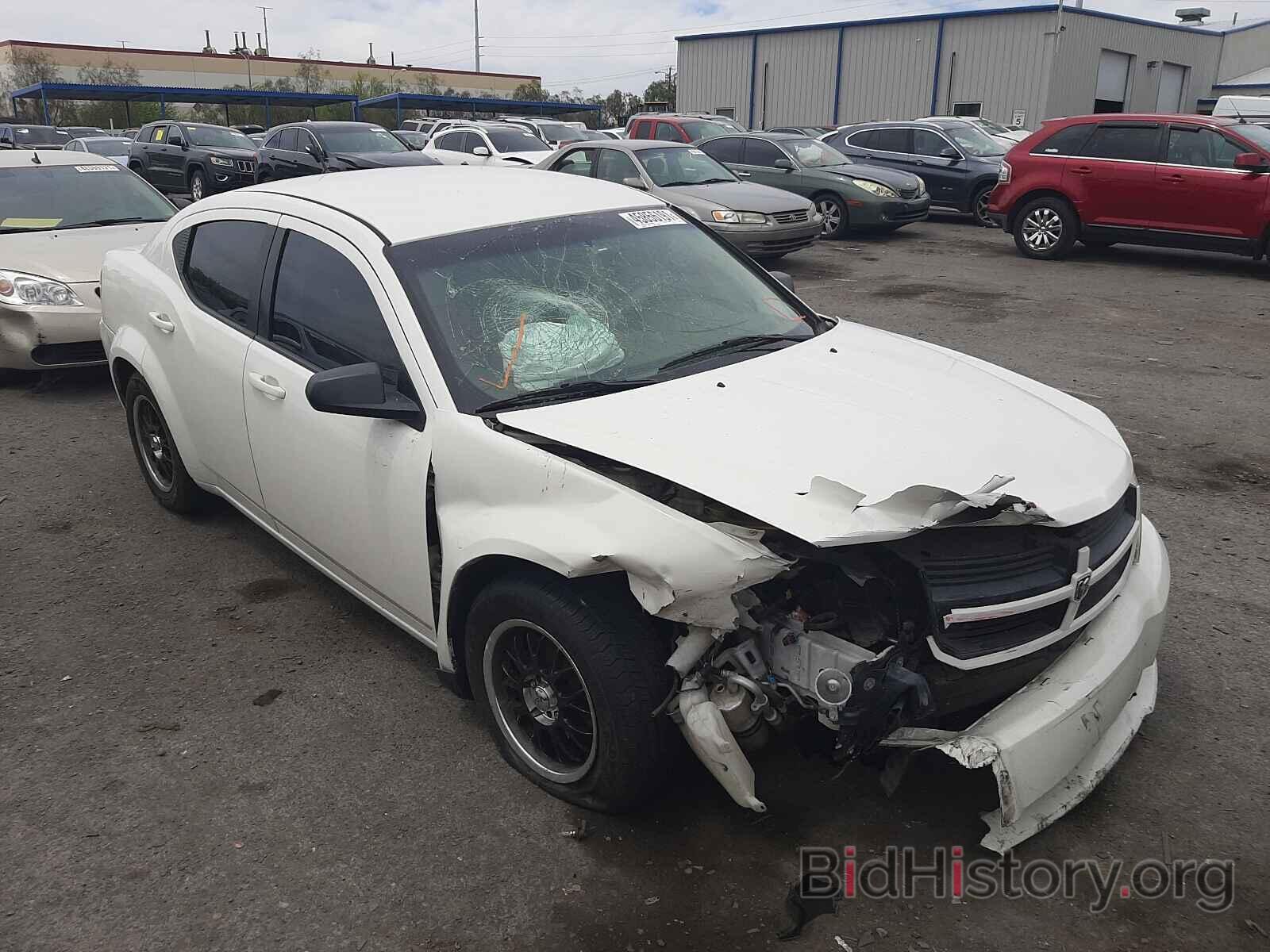 Photo 1B3LC46B09N575124 - DODGE AVENGER 2009