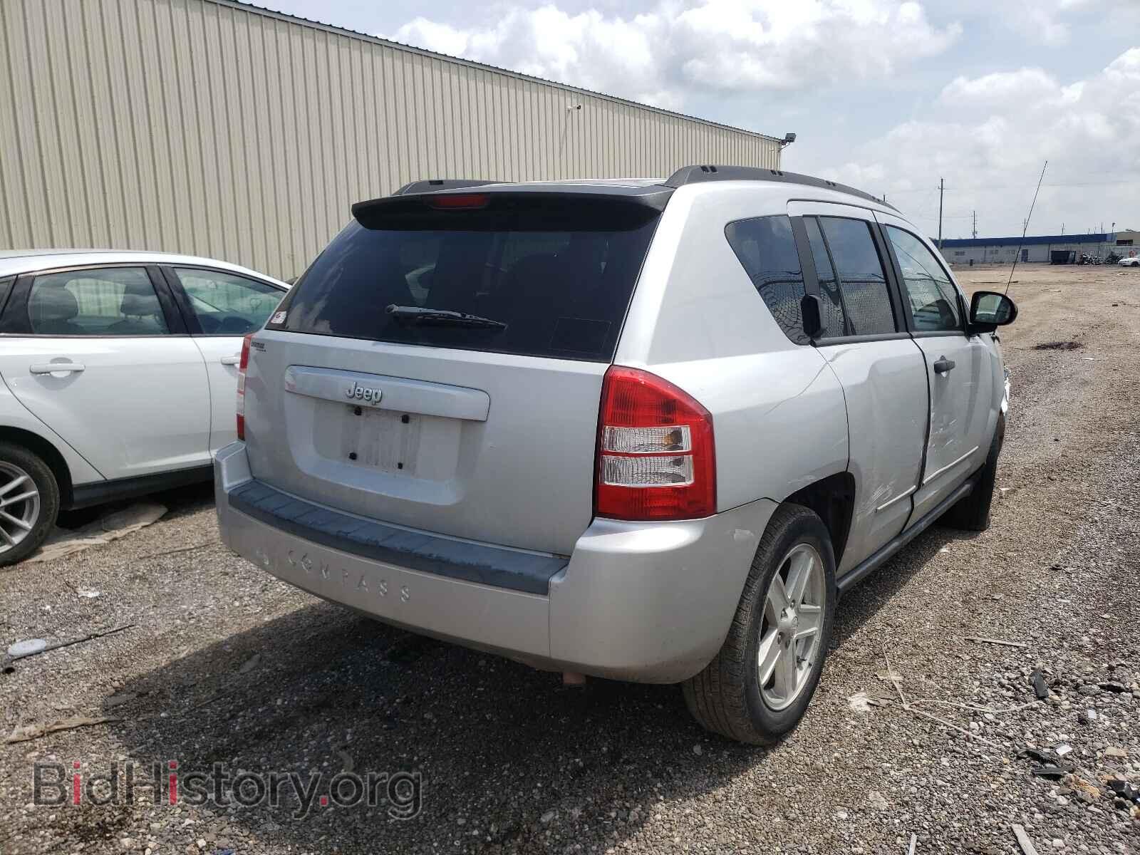 2008 JEEP COMPASS - VIN: 1J8FT47W68D722170 - Photo 4