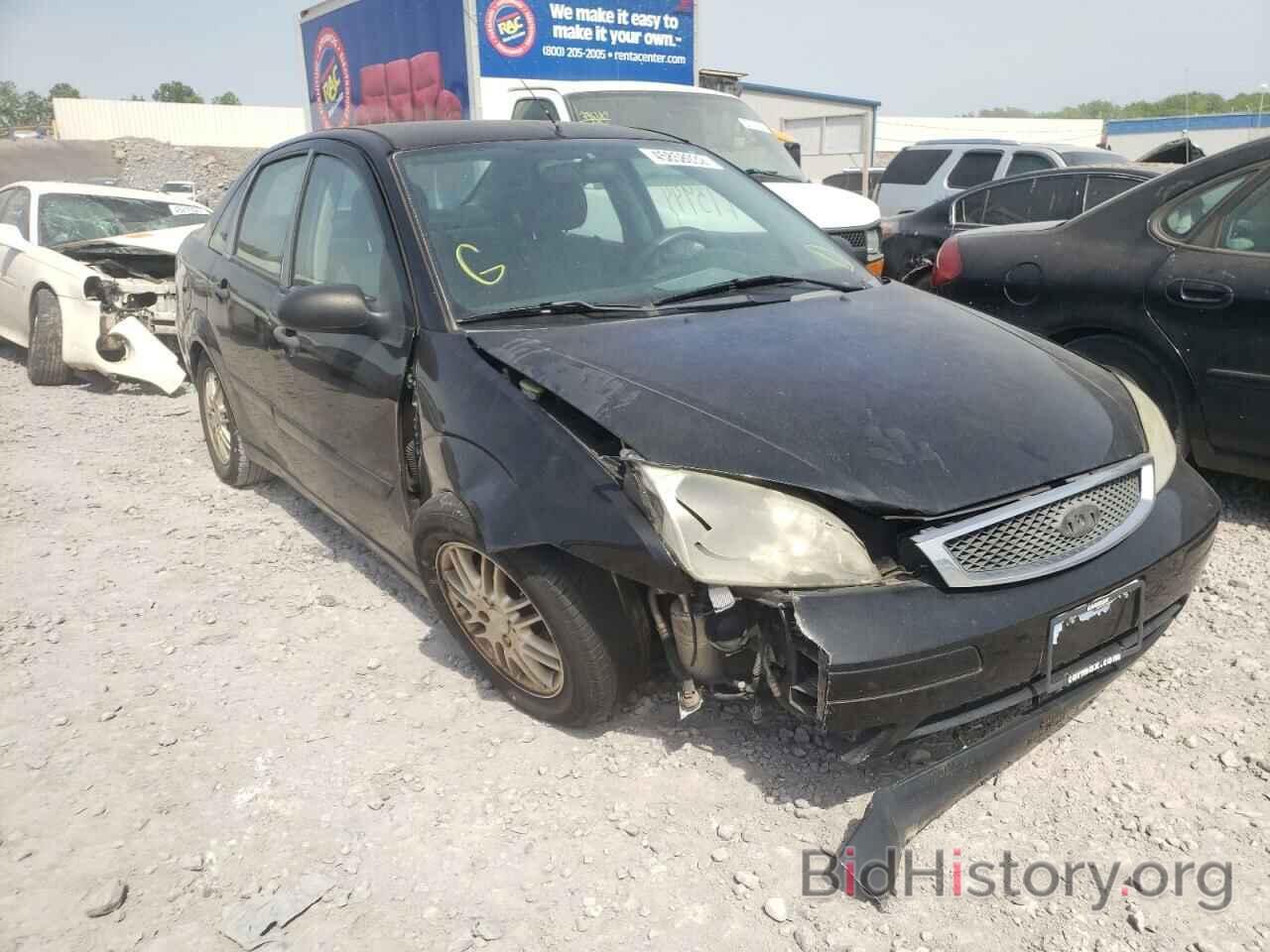 Photo 1FAHP34N57W209351 - FORD FOCUS 2007