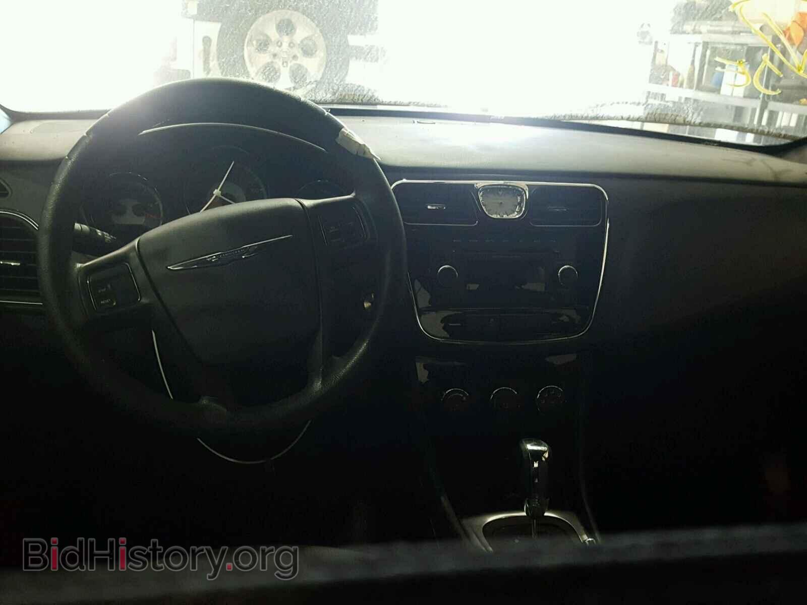 2012 CHRYSLER 200 - VIN: 1C3CCBAB0CN317255 - Фото 9